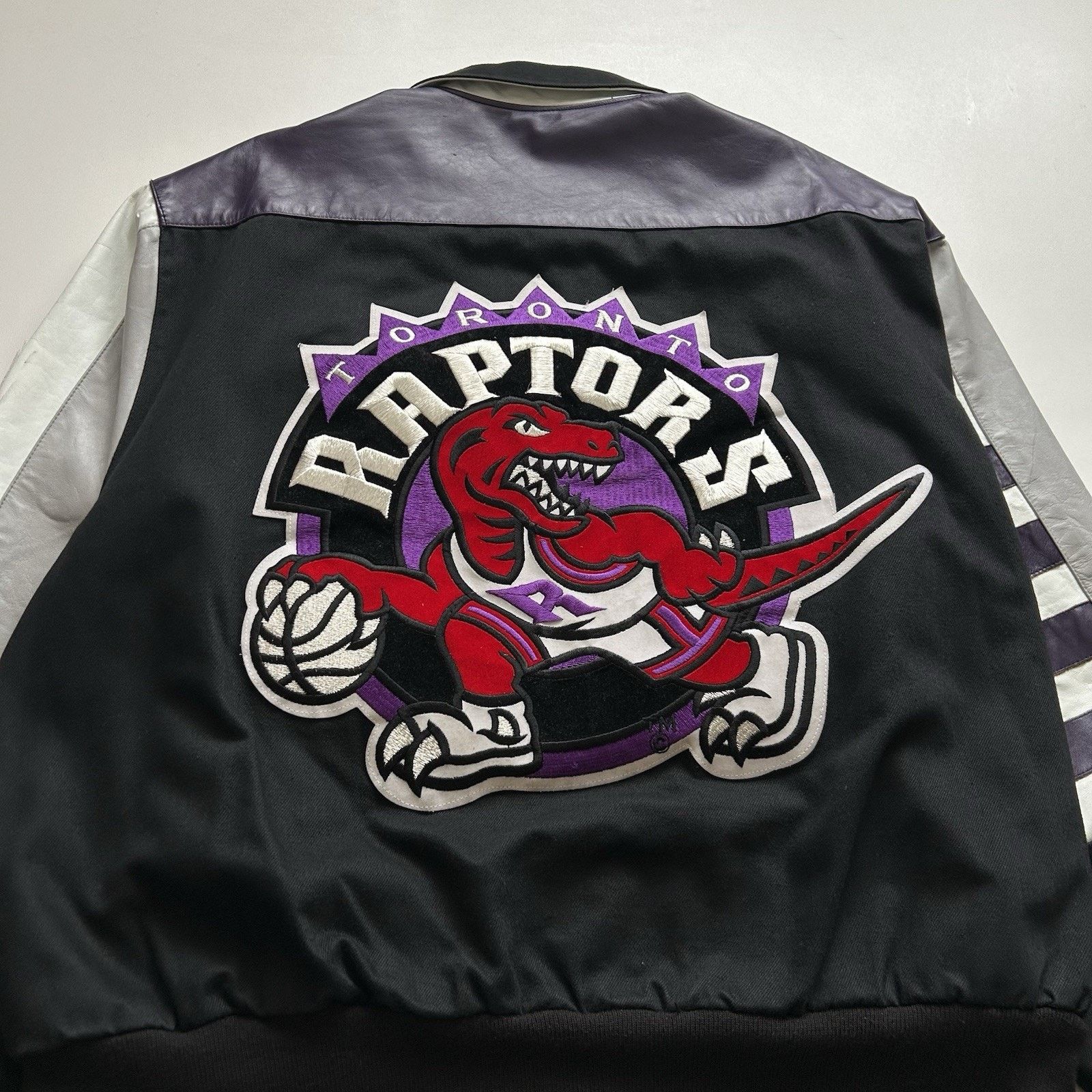 Jeff Hamilton × NBA × Vintage Vintage 90s Jeff Hamilton NBA Toronto Raptors Jacket Size XL Size US XL / EU 56 / 4 - 3 Thumbnail