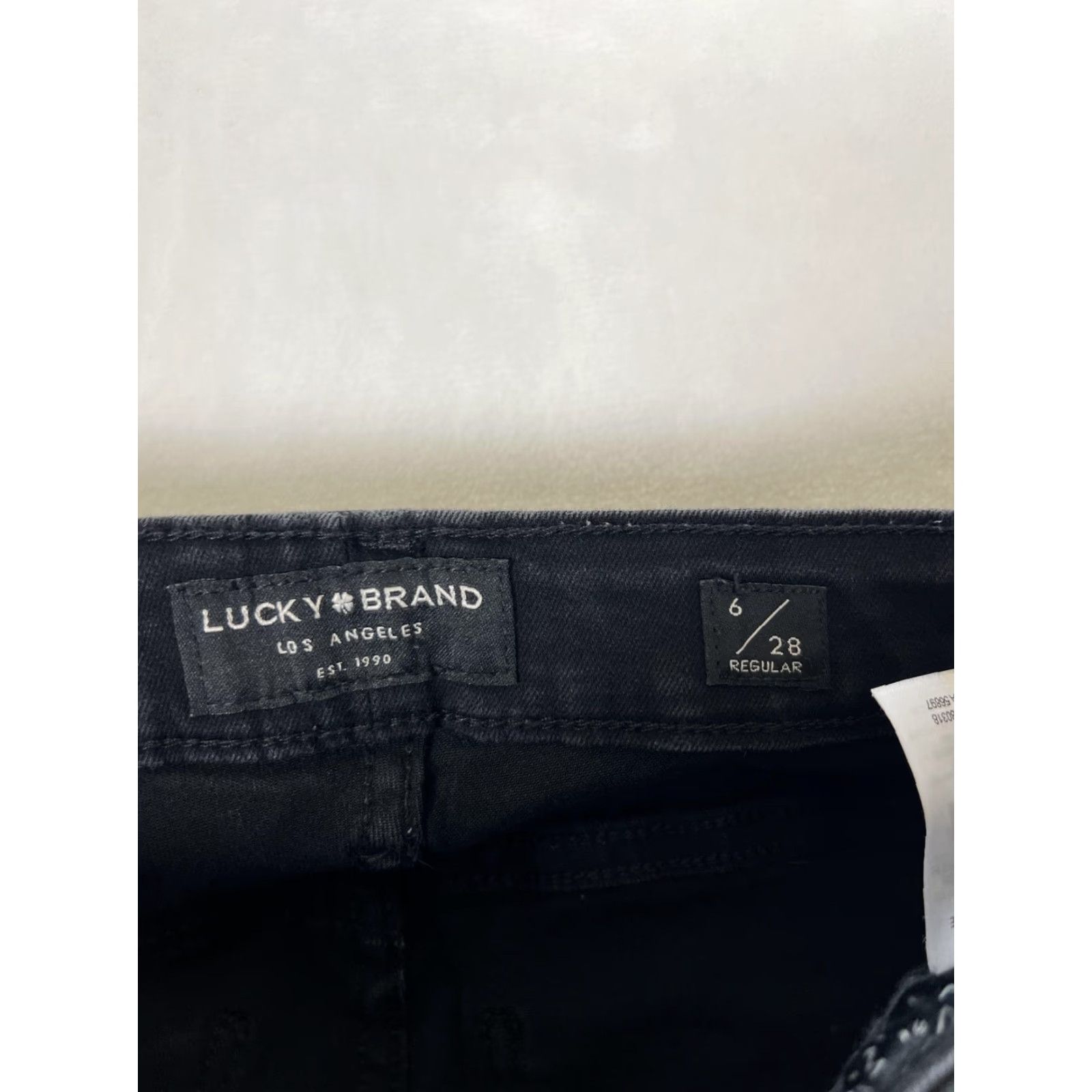 Lucky Brand Lucky Brand Jeans Low Rise Skinny Lolita Womens 6/28R Black Dark Wash Denim - 28in Inseam, Stretch, Zipper Closure, Pockets, Logo - Womens Jeans Size 28" / US 6 / IT 42 - 2 Thumbnail