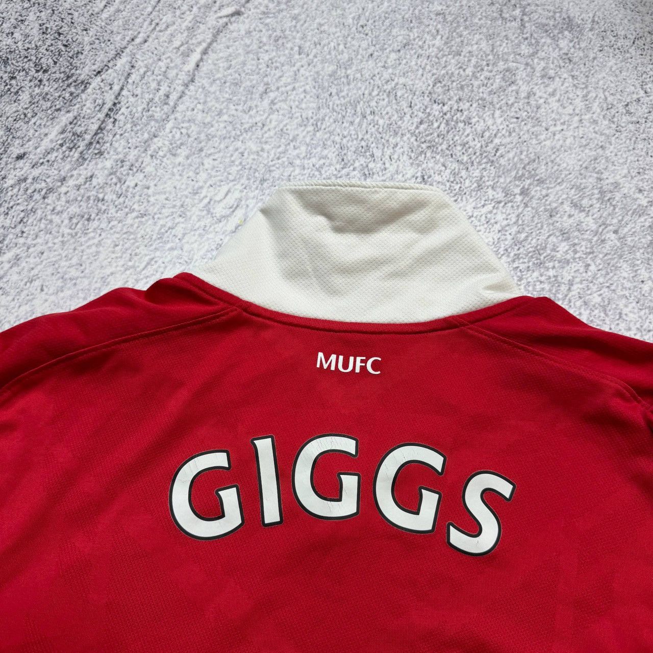 Nike Nike Manchester United 2010/2011 Giggs #11 Football Jersey Size US L / EU 52-54 / 3 - 4 Thumbnail