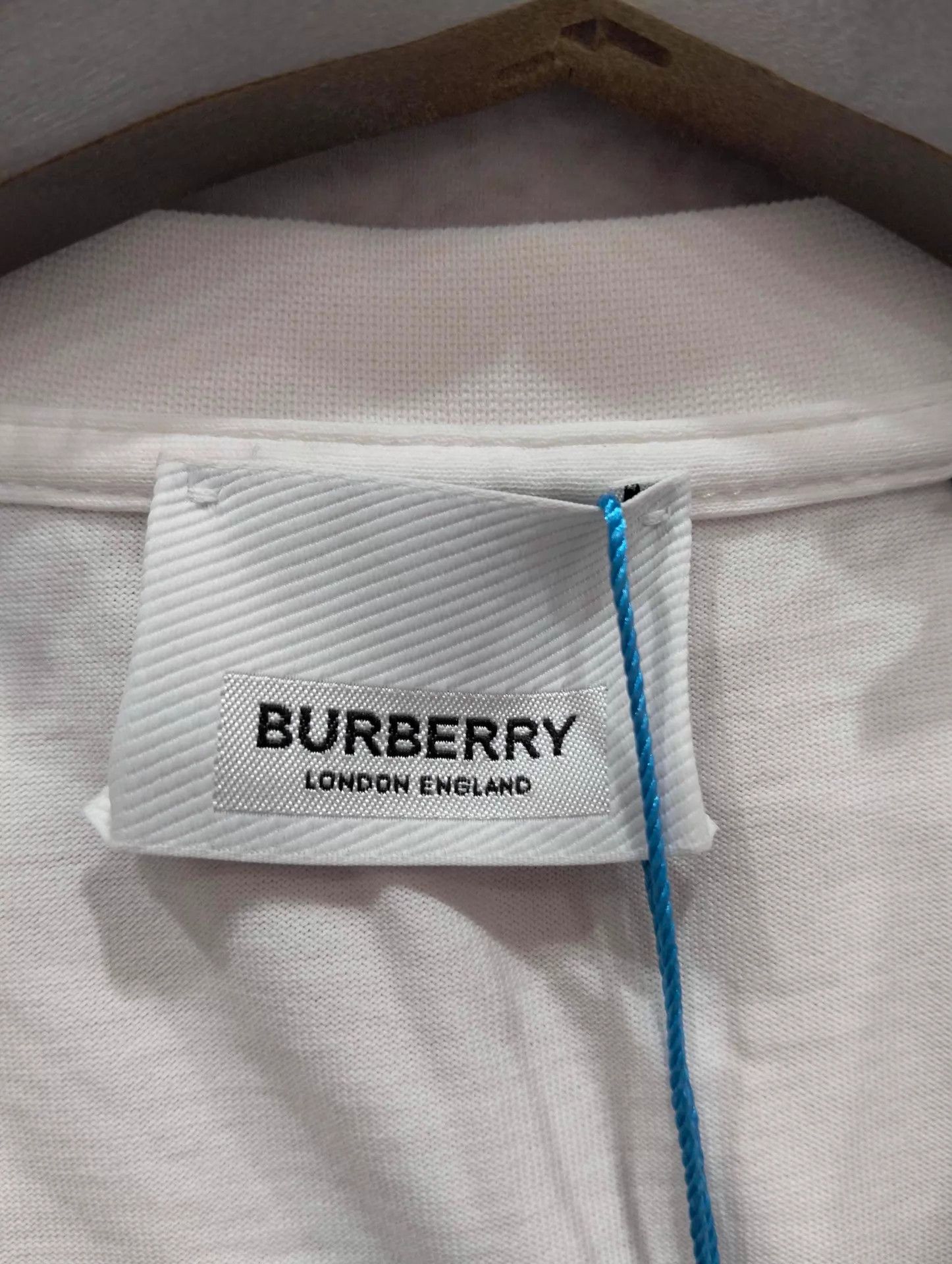 Burberry Burberry Logo White Short Sleeve Tee S 95 New Size US S / EU 44-46 / 1 - 3 Thumbnail