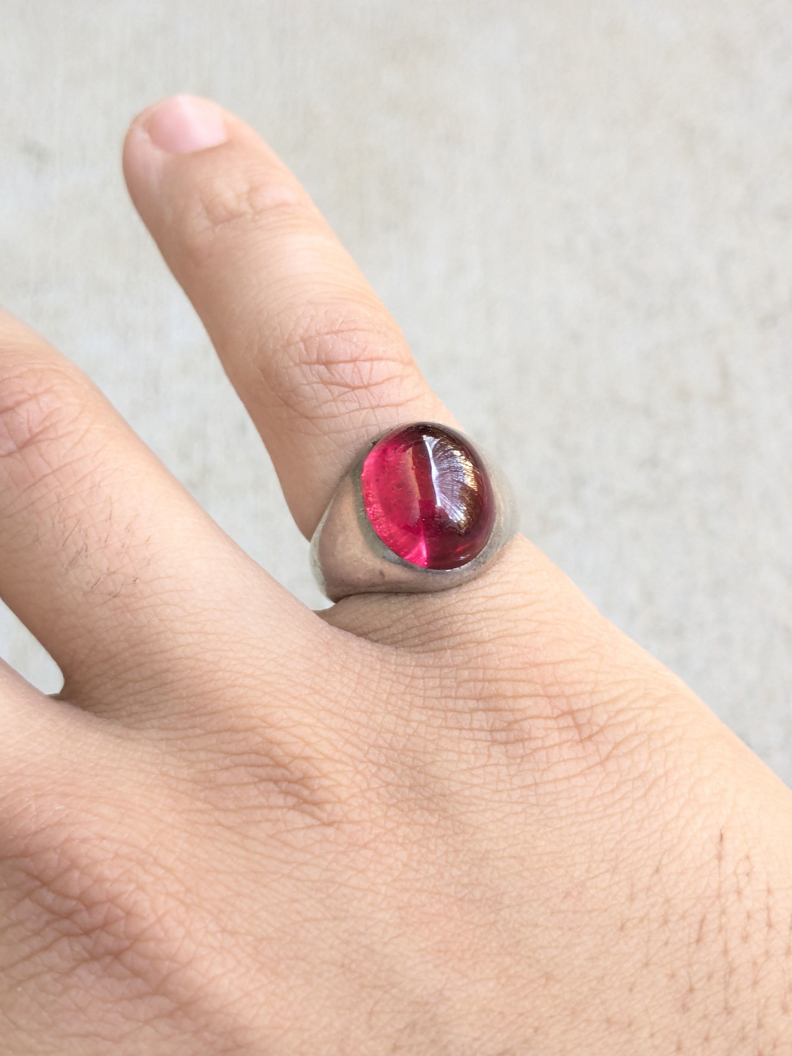 Jewelry Vintage Sterling Silver Ring Red Glass Oval Cabochon 7 Size ONE SIZE - 9 Thumbnail