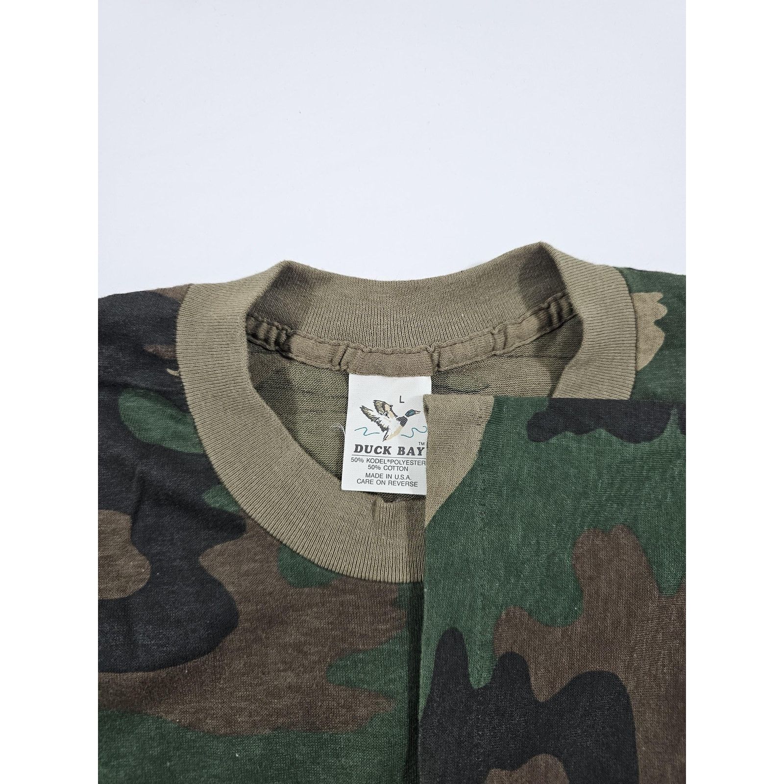 Other Woodland Camo Camoflauge Pocket 50/50 T-Shirt Duck Bay Sz M Size US M / EU 48-50 / 2 - 3 Thumbnail