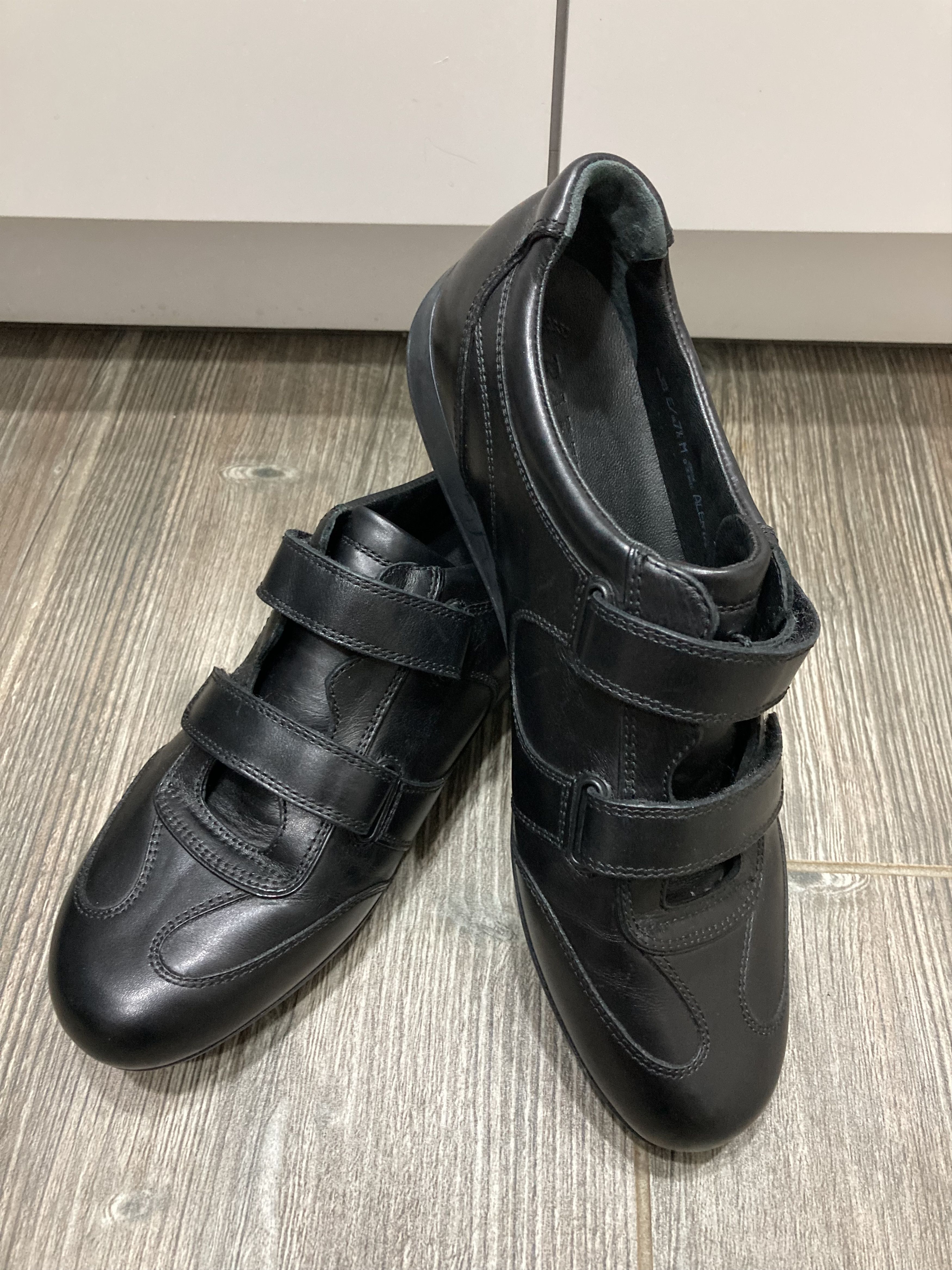 Bally Bally black leather low top sneakers with two straps across Size US 8 / IT 38 - 1 Thumbnail