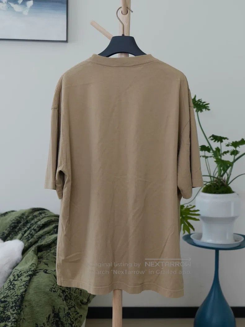 Balenciaga Balenciaga Khaki Round Neck Letter Embroidered Logo Short Size US L / EU 52-54 / 3 - 2 Thumbnail