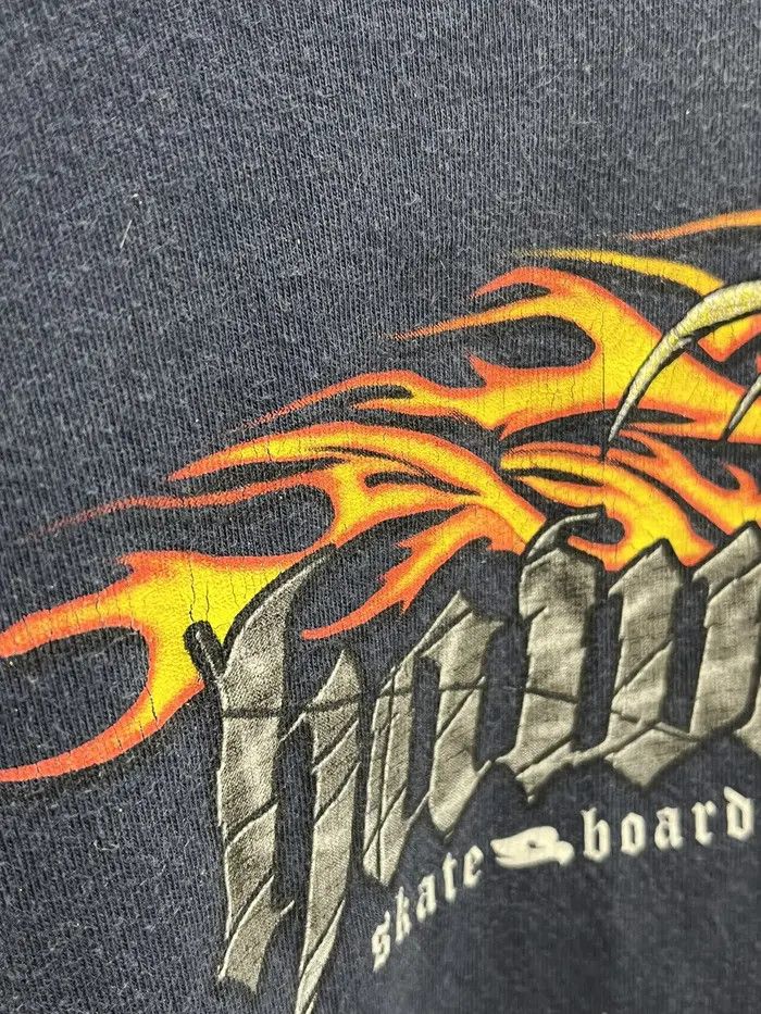 Tony Hawk Vintage Tony Hawk 90's Birdhouse Long Sleeve Tee T-shirt Size US M / EU 48-50 / 2 - 3 Thumbnail