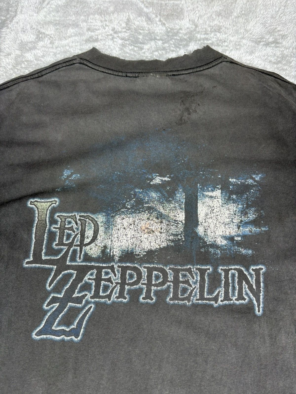 Vintage 00’s Led Zeppelin Distressed Shirt