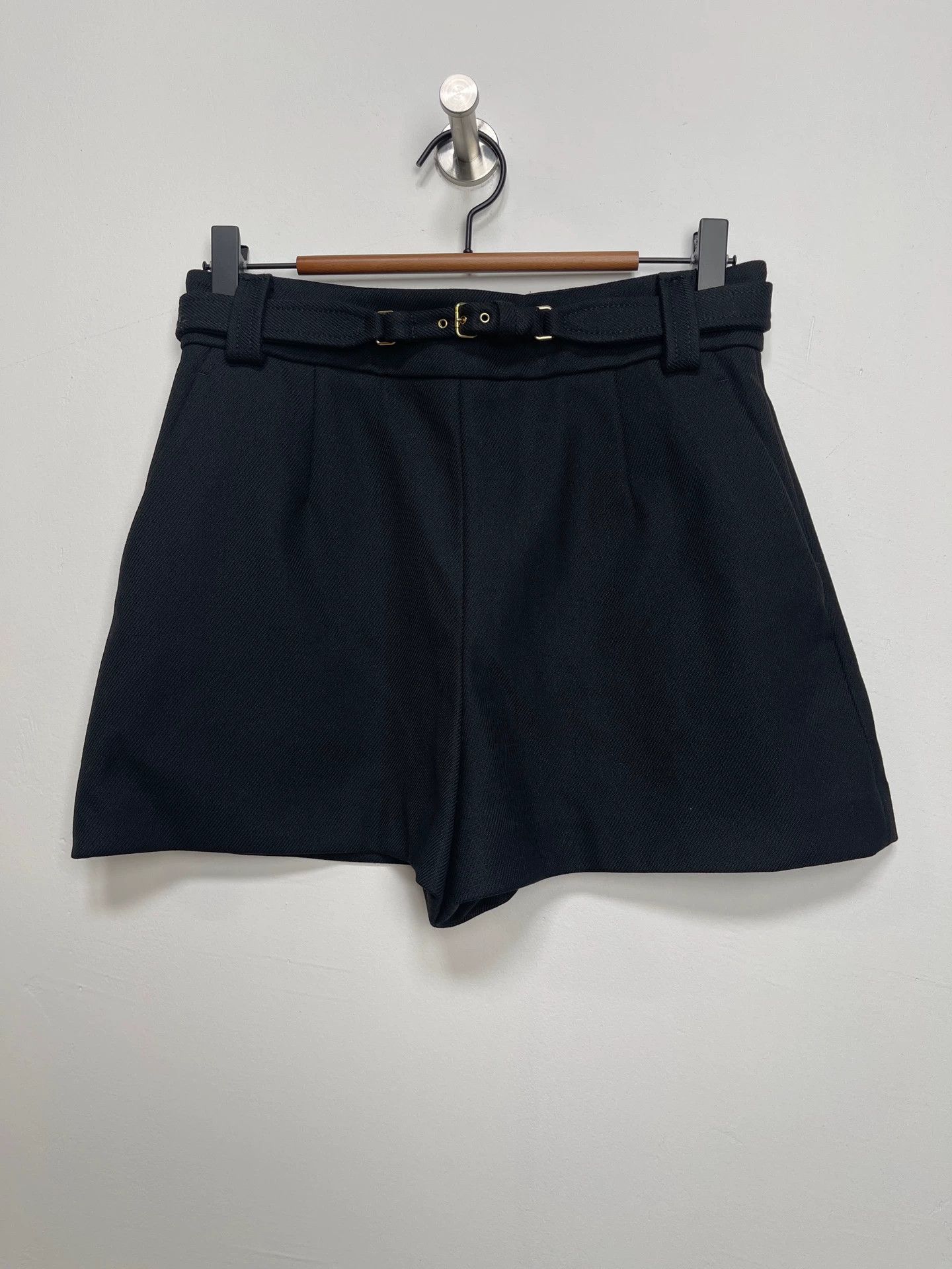 Valentino Red Valentino short 40 Size 27" / US 4 / IT 40 - 1 Thumbnail