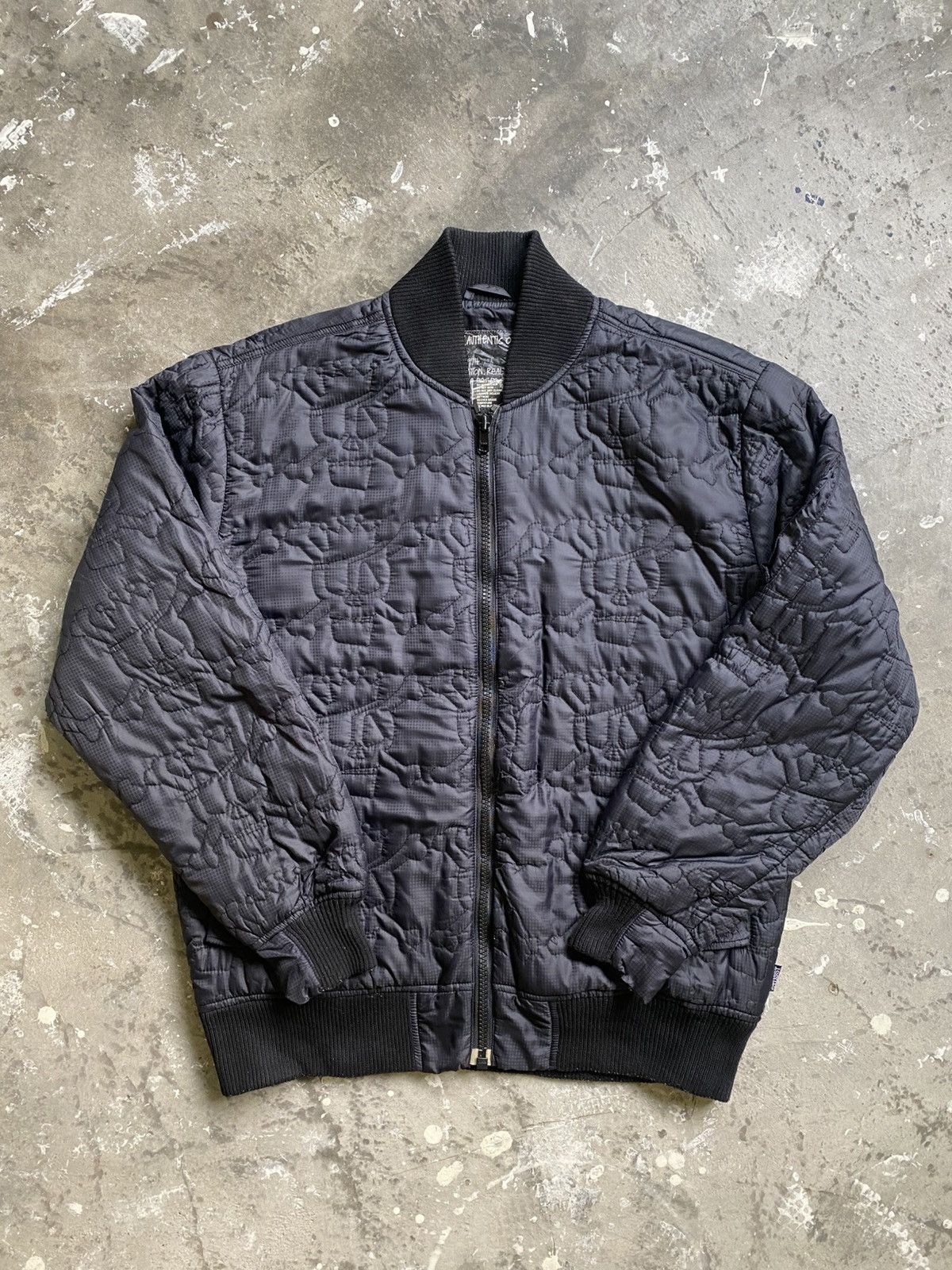 Stussy × Vintage Rare Vintage Stussy Monogram Skull Quilted Thermolite Jacket Size US L / EU 52-54 / 3 - 1 Thumbnail
