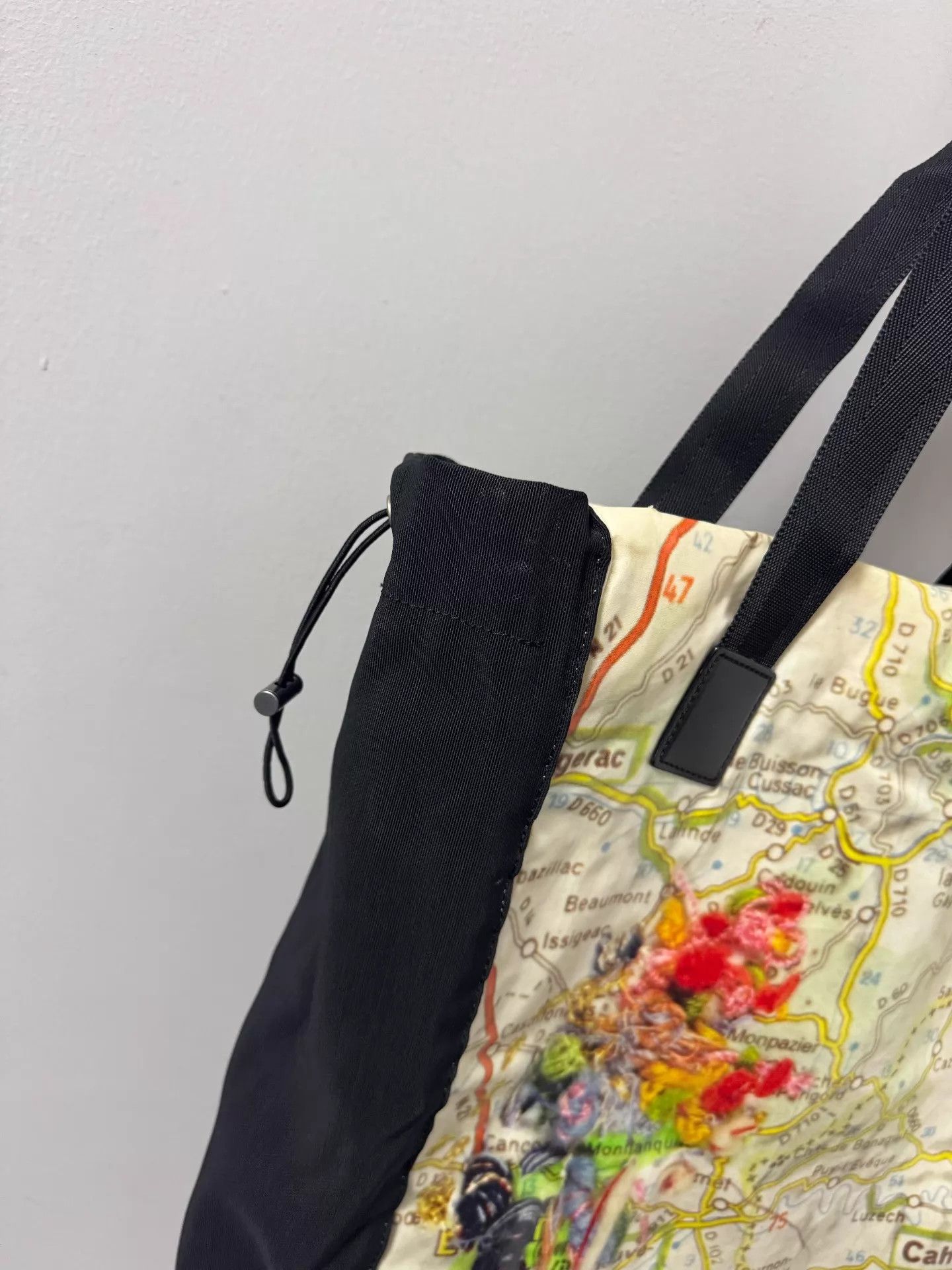 Issey Miyake Issey Miyake PP Line Map Tote Bag Deadly Rare 9.7/10 Size ONE SIZE - 3 Thumbnail