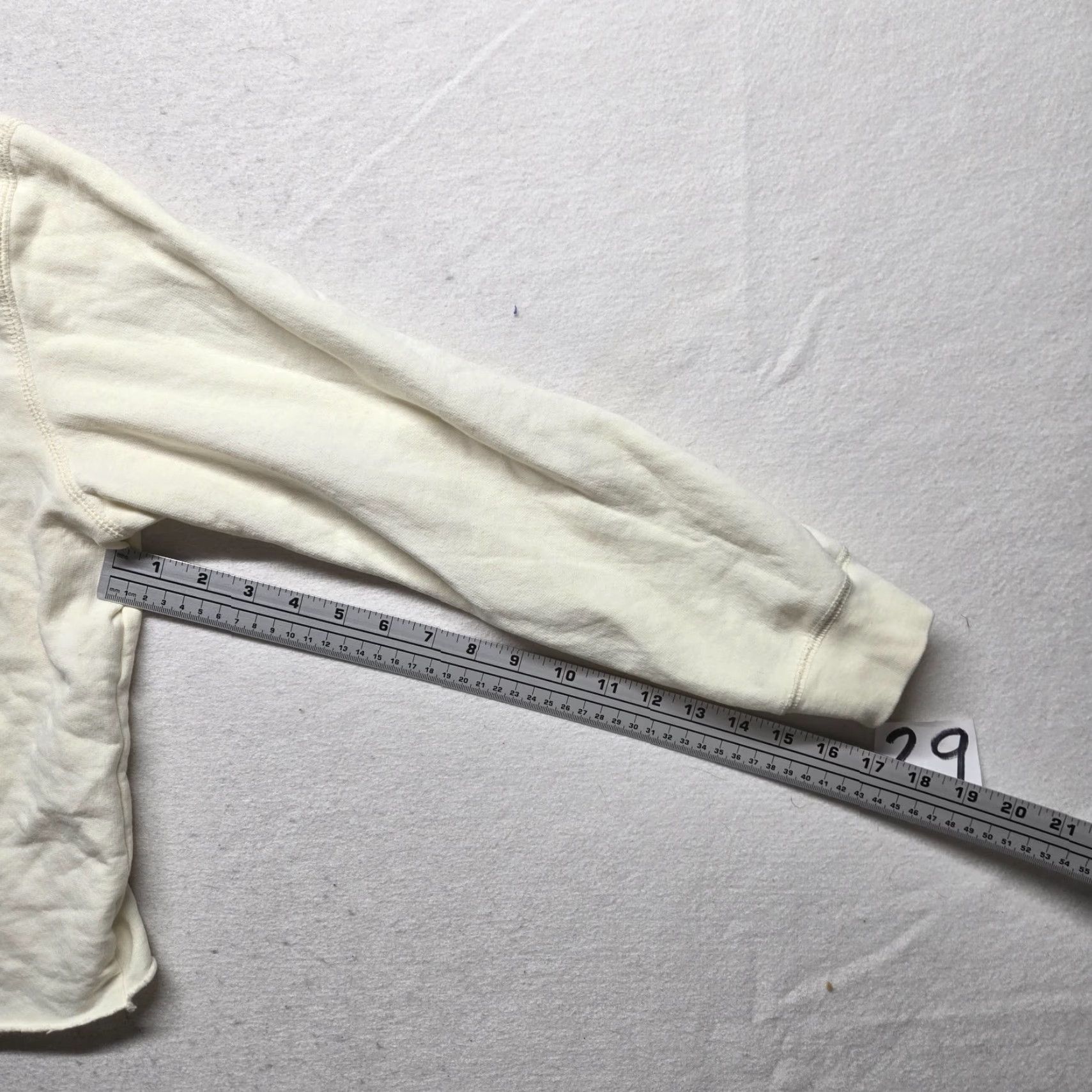 Disney Disney Mickey Mouse Crop Top Hoodie Sweatshirt Women’s XL Ivory Pullover Sweatshirt Disney Size XL / US 12-14 / IT 48-50 - 5 Thumbnail