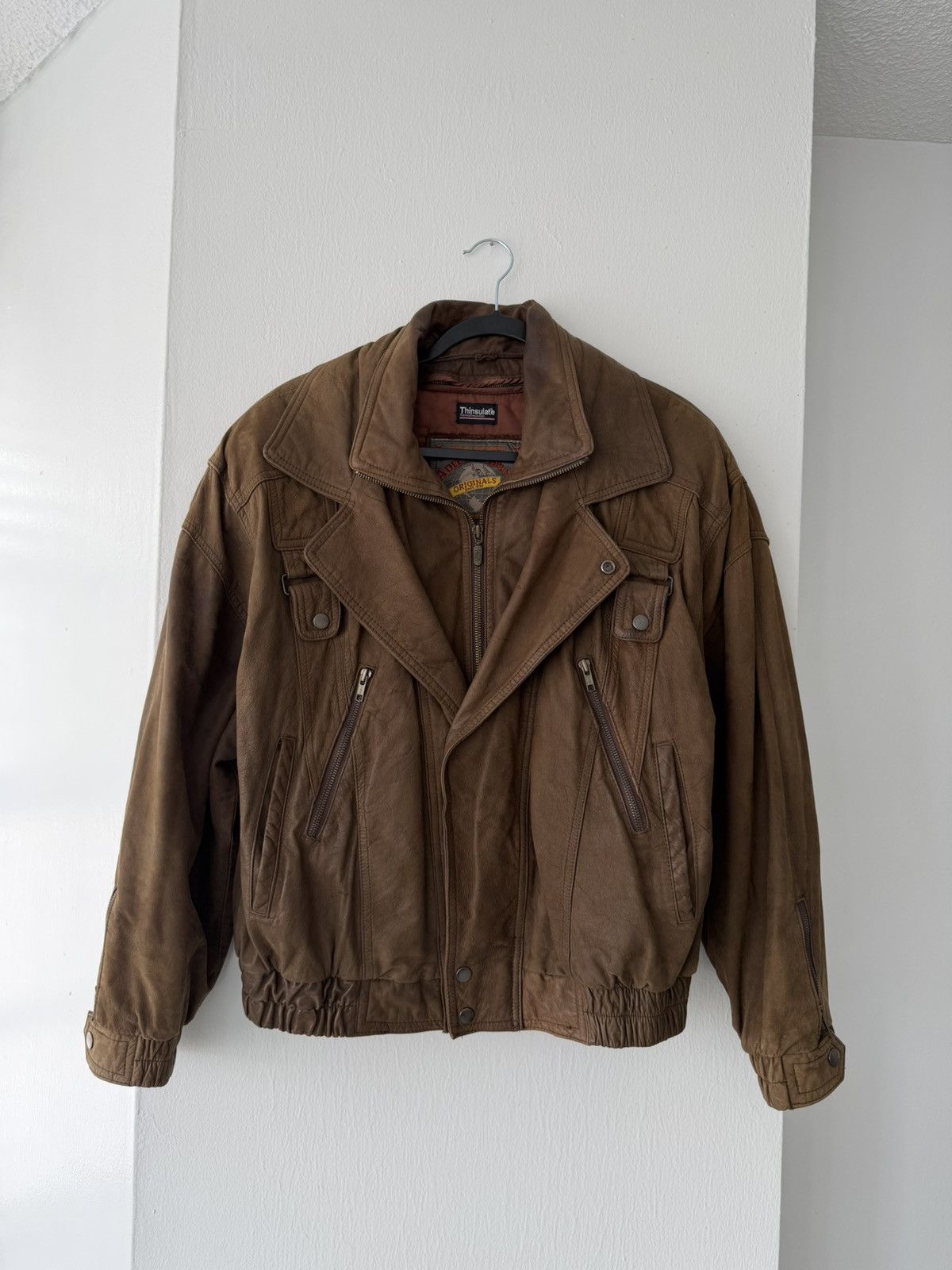 Adventure Bound Adventure Bound Men's Brown Leather Bomber Jacket Size L Size US L / EU 52-54 / 3 - 1 Thumbnail