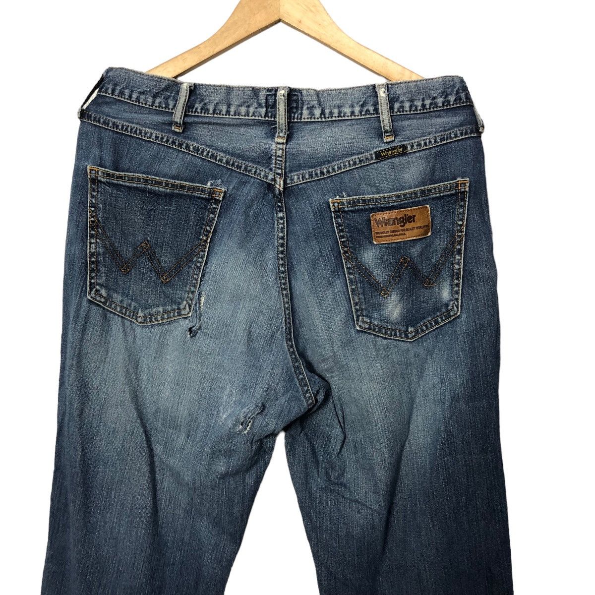Jean × Wrangler Vintage Wrangler Jeans Distressed Denim Pants 34x39 Size US 33 - 6 Thumbnail