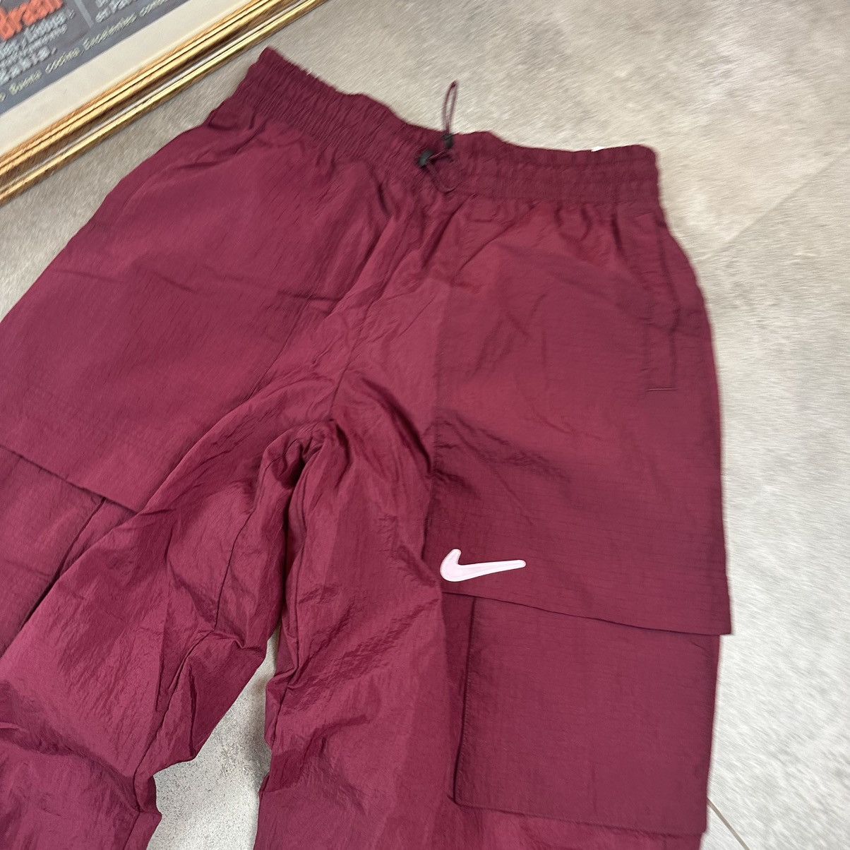 Nike Nike jogger baggy pants M red streetwear swoosh Size US 32 / EU 48 - 2 Thumbnail