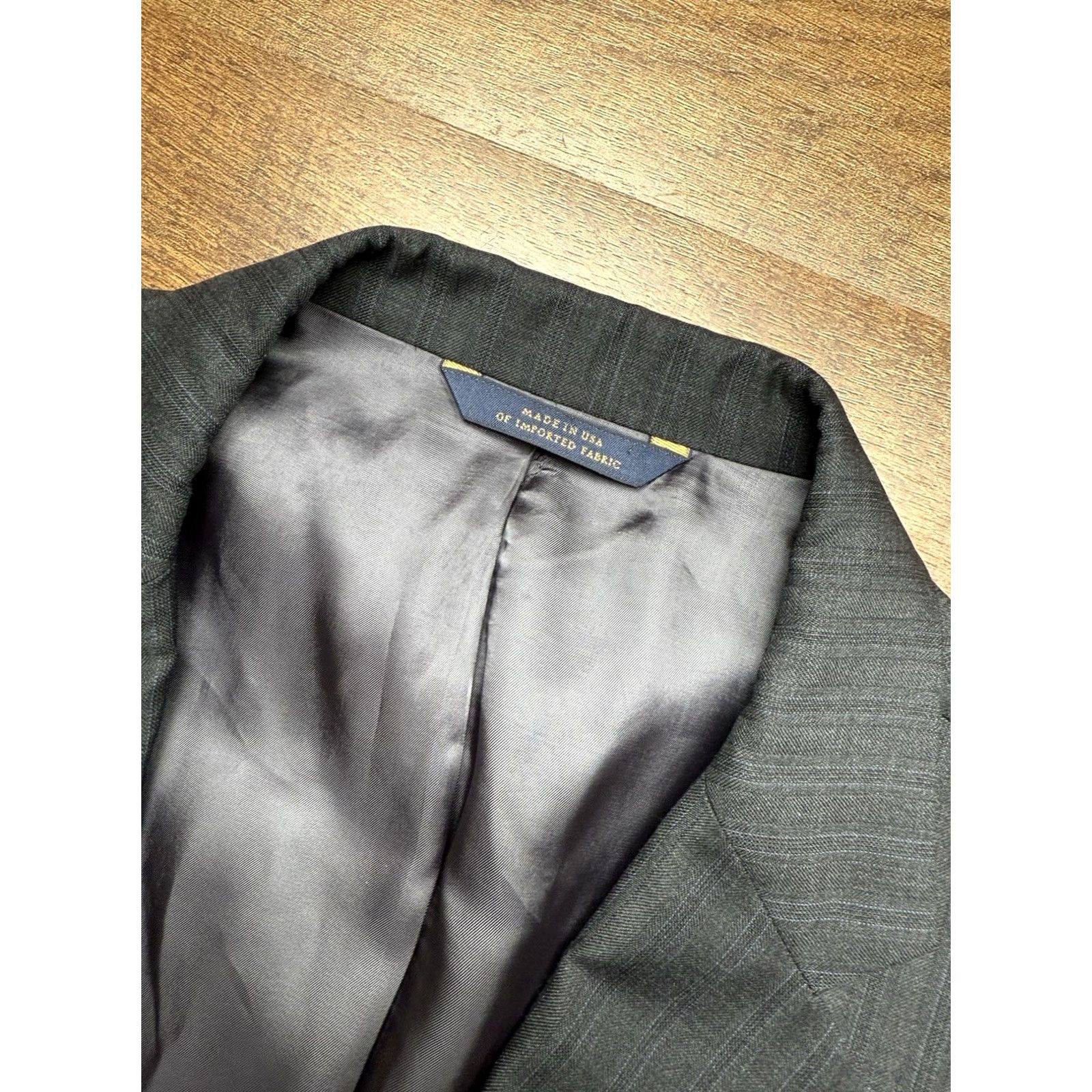 Brooks Brothers VINTAGE Brooks Brothers Blazer Men 42R Wool Sport Coat Madison Stripe Gray USA Made Notch Lapel Double-Vented 2-Button Regular Chest 42 in"} Size 42R - 6 Thumbnail