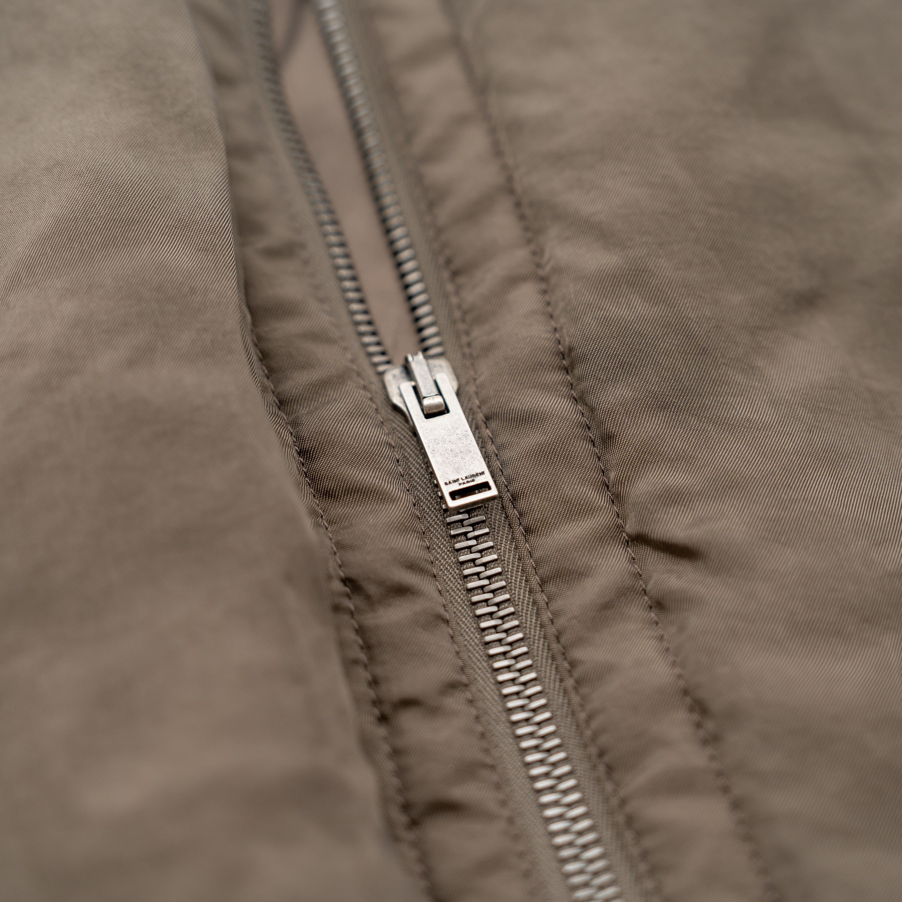 Yves Saint Laurent size L (50) - Saint Laurent Zp-Up Teddy Satin Bomber Jacket Size US L / EU 52-54 / 3 - 7 Thumbnail