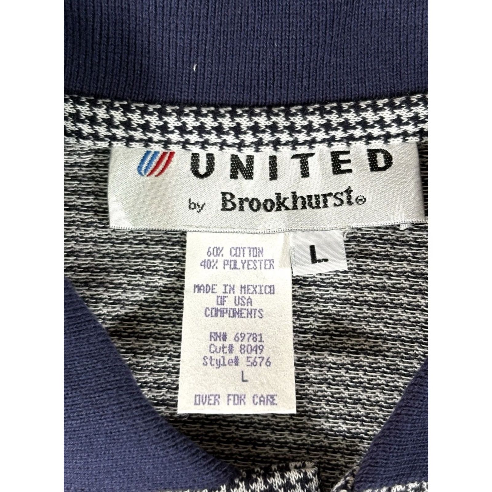 Vintage VINTAGE United by Brookhurst United Airlines Employee Pocket Tee Long Sleeve L Blue Cotton Men's Shirt 80s Retro Size US L / EU 52-54 / 3 - 5 Thumbnail