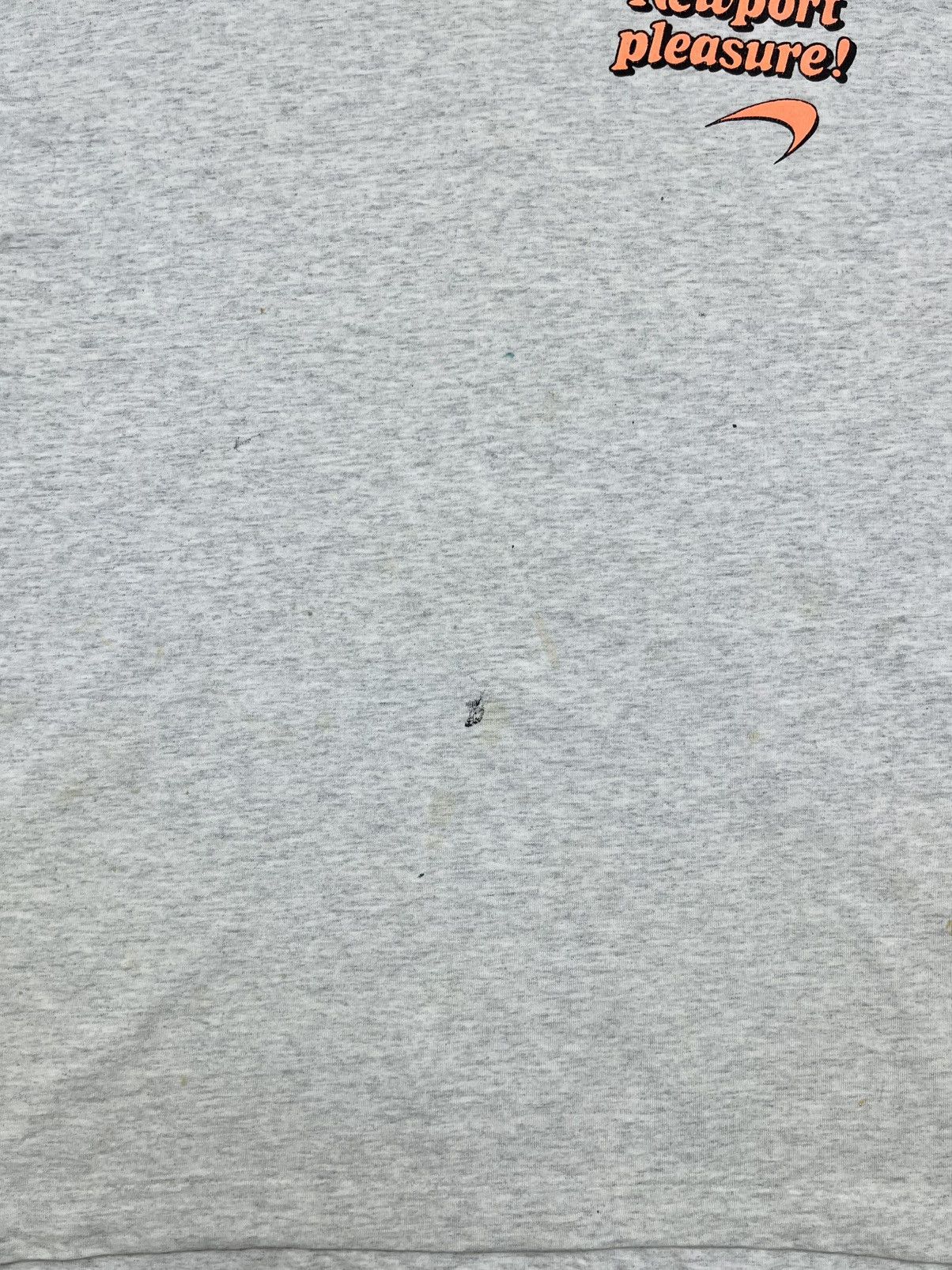 Other Vintage Newport Pleasure Cigarette Promo Tee 💥Nice Vintage💥 Size US XL / EU 56 / 4 - 6 Thumbnail