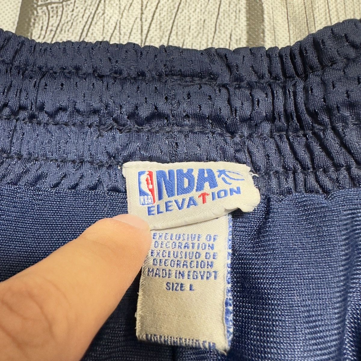 NBA × Vintage Vintage NBA shorts Size US 34 / EU 50 - 4 Thumbnail