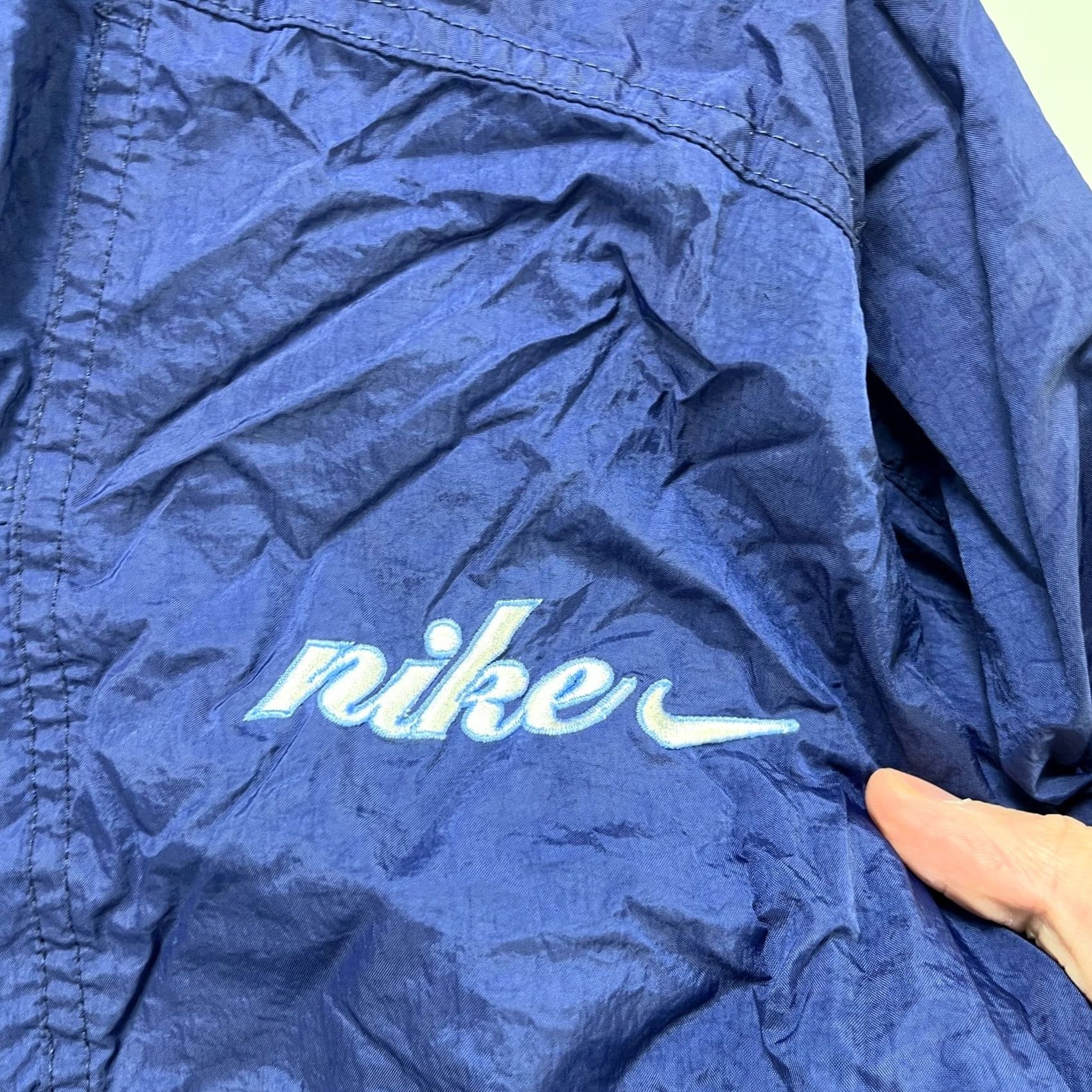 Nike Vintage Nike Windbreaker Jacket 2XL Hooded Satin Nylon Logo Embroidered 90s Outdoor Men XS? Size US XXL / EU 58 / 5 - 6 Thumbnail