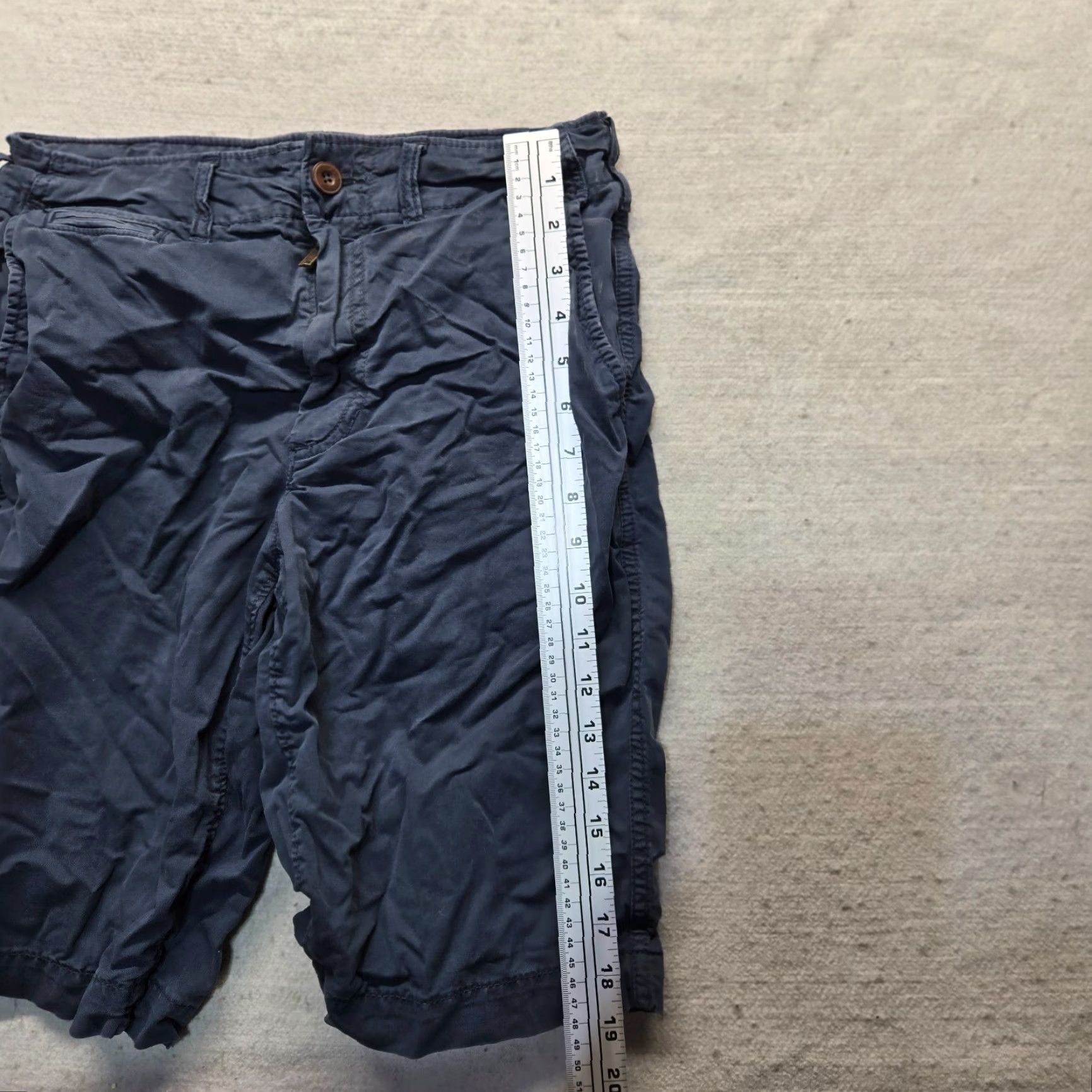 American Eagle Outfitters American Eagle Outfitters Chino Shorts Solid Blue Next Level Flex Longer Length Men's 26 Blue Regular Pockets Logo 90s? Size US 26 / EU 42 - 6 Thumbnail
