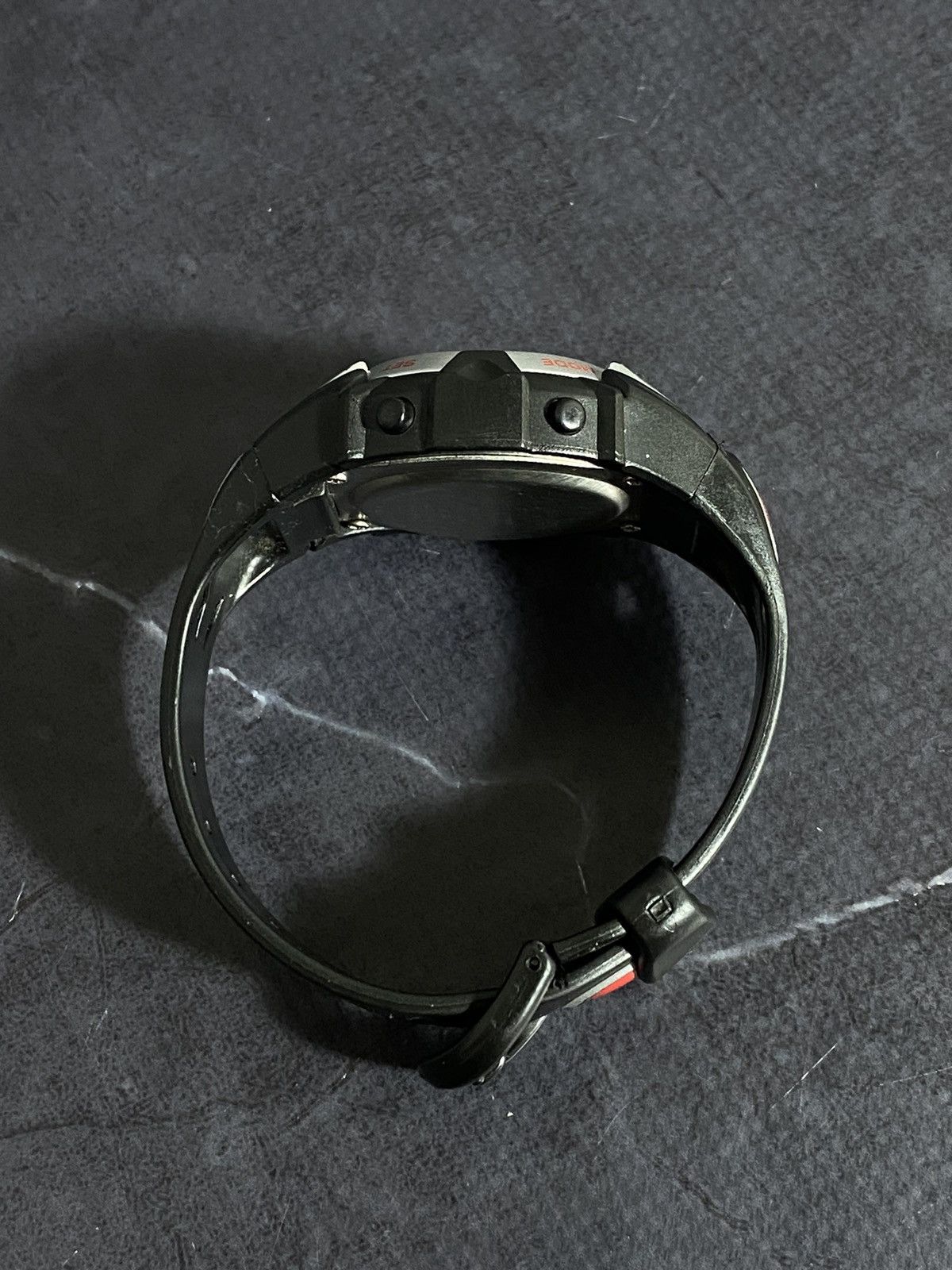 Vintage Angry Birds Digital Watch Black Red Strap Japanese Brand Size ONE SIZE - 9 Thumbnail