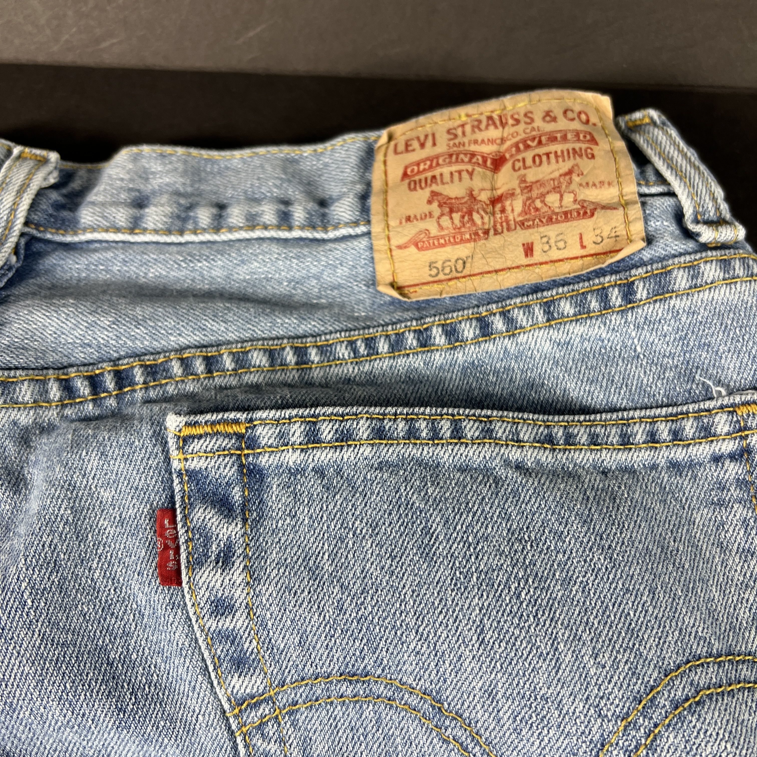 Levi's Y2K Levi's Jeans 560 Loose Tapered Blue Faded Cotton Denim Size US 36 / EU 52 - 14 Thumbnail