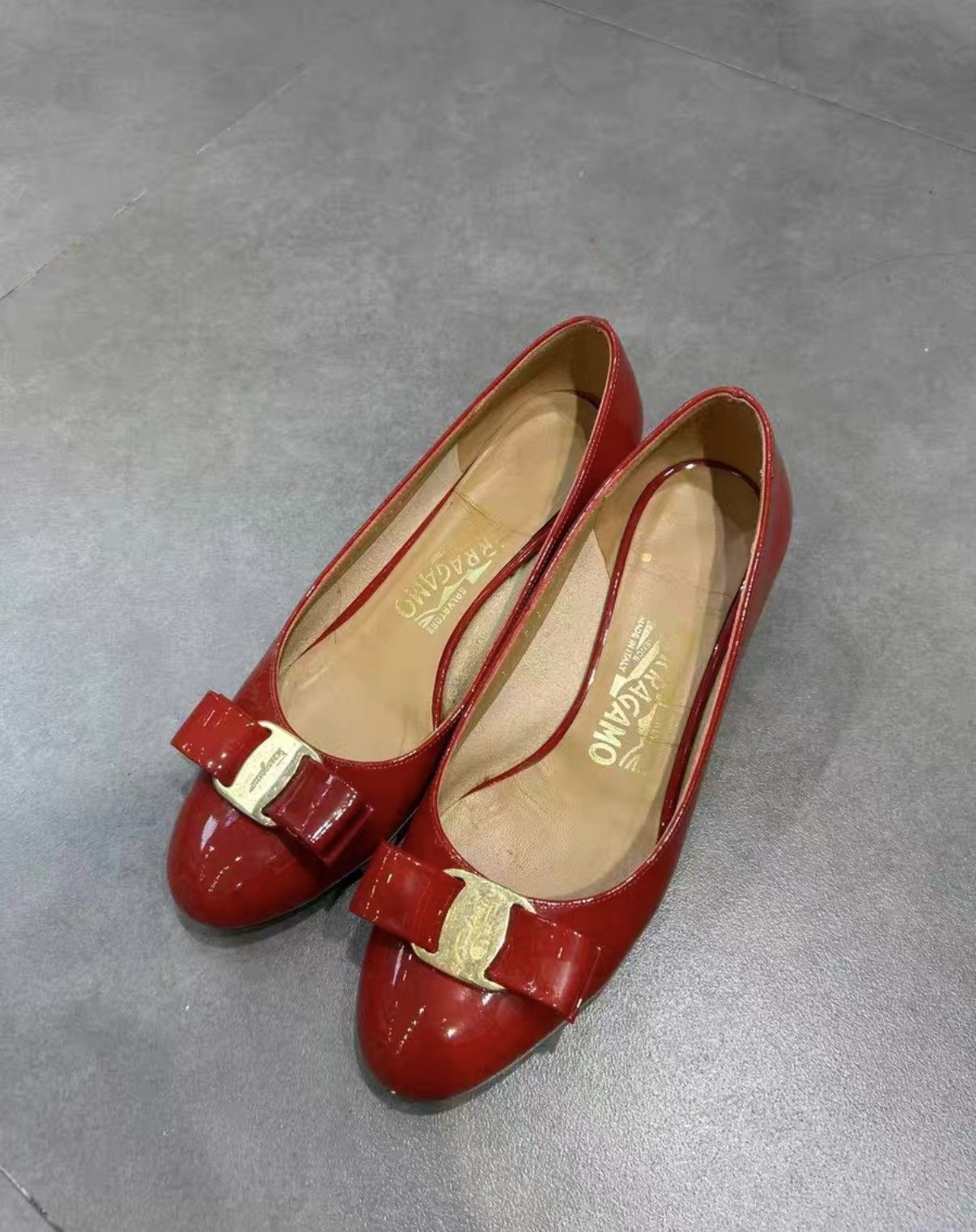 Salvatore Ferragamo Ferragamo block heel shoes J38 Size US 5.5 / IT 35.5 - 1 Thumbnail