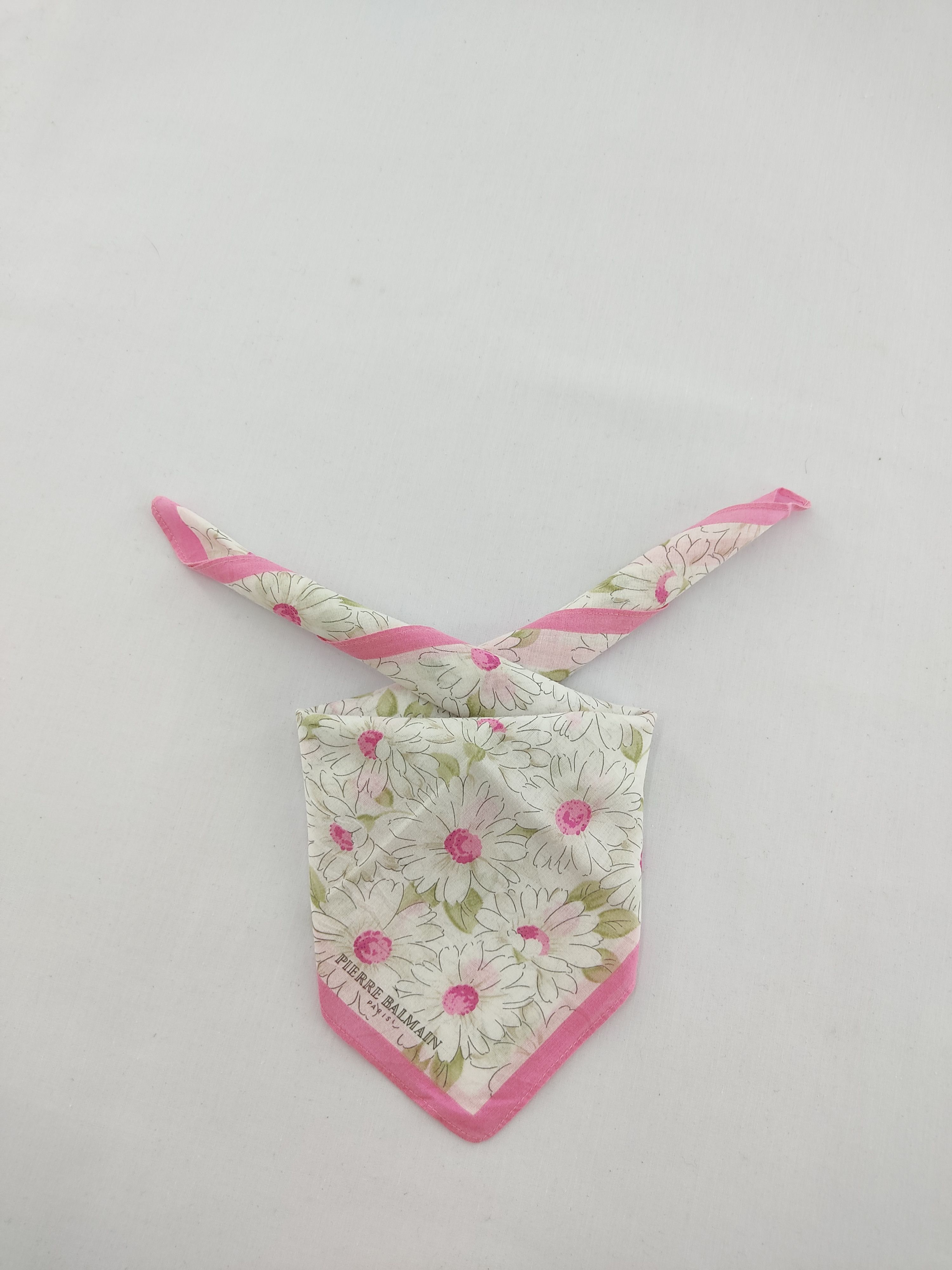 Pierre Balmain × Vintage Vintage Pierre Balmain Handkerchief / Neckwear / Bandana Size ONE SIZE - 1 Thumbnail