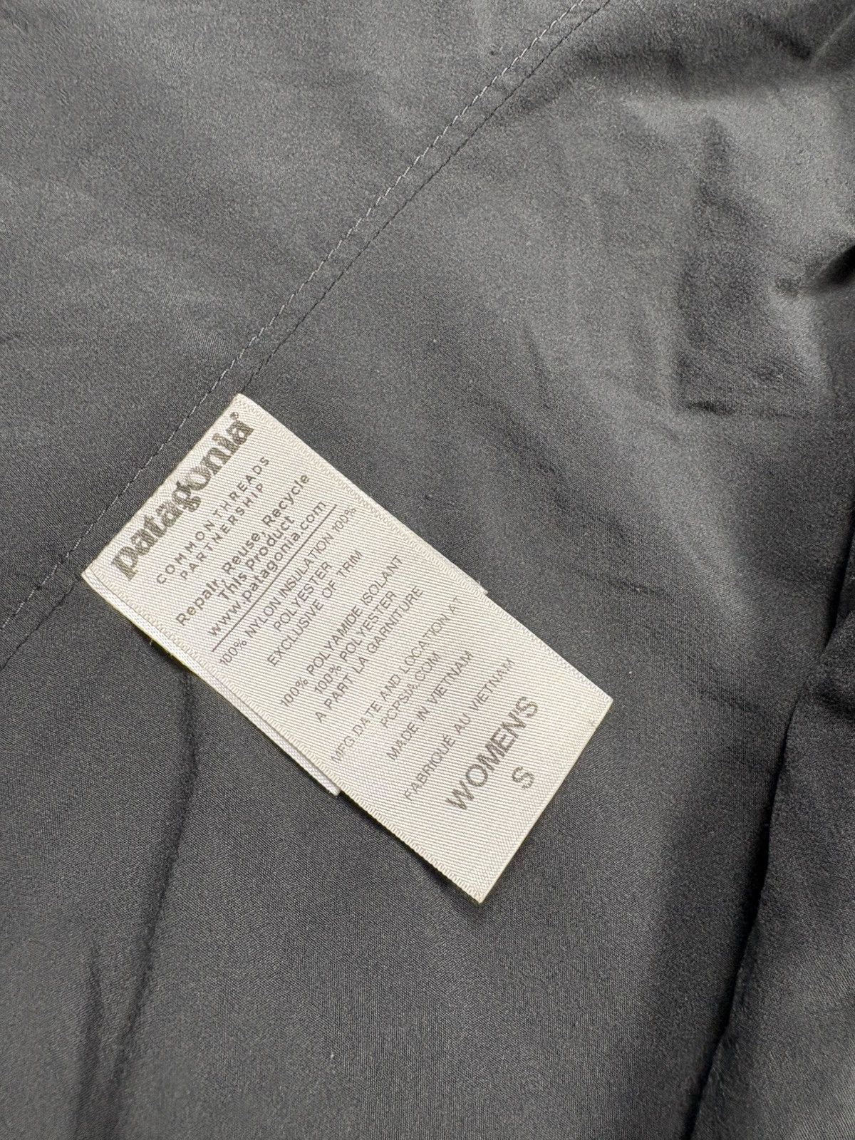 Patagonia Patagonia Nano Air Puffer Jacket Black S Insulated Outdoor Size S / US 4 / IT 40 - 17 Thumbnail