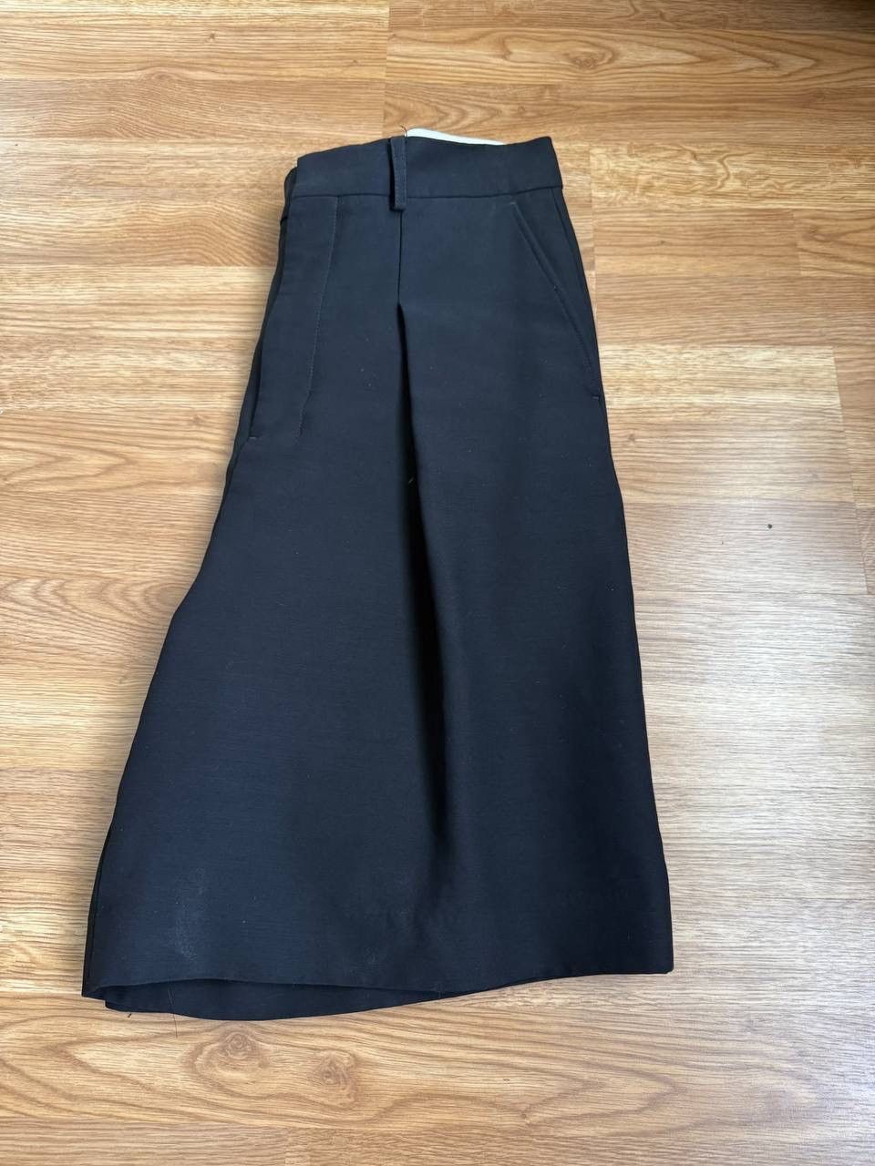 Alexandre Plokhov AMI Paris Pleated Tailored Bermuda Shorts - Black Size 42 Size US 26 / EU 42 - 6 Thumbnail