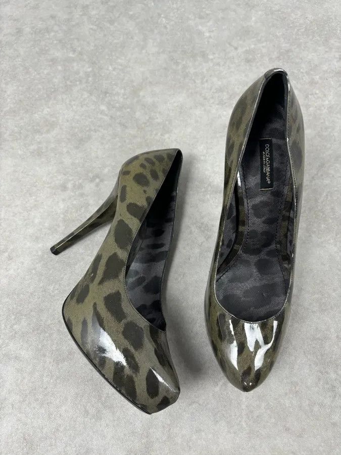 Dolce & Gabbana 2010s Dolce & Gabbana Khaki & Black Leopard Heels Size US 10 / IT 40 - 6 Thumbnail