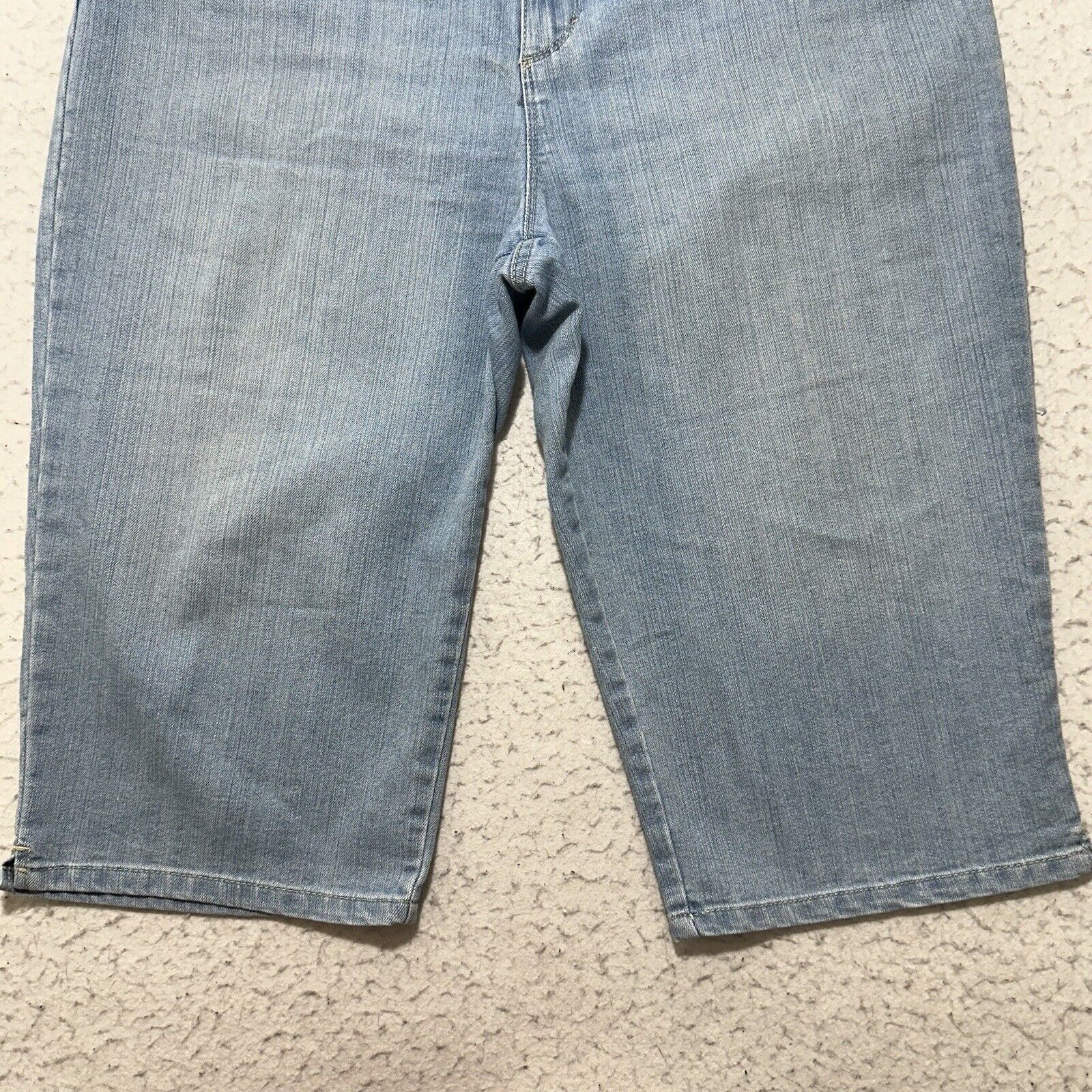Gloria Vanderbilt Gloria Vanderbilt 16 Light Blue Capri Denim Jeans Size 38" / US 16 / IT 52 - 3 Thumbnail