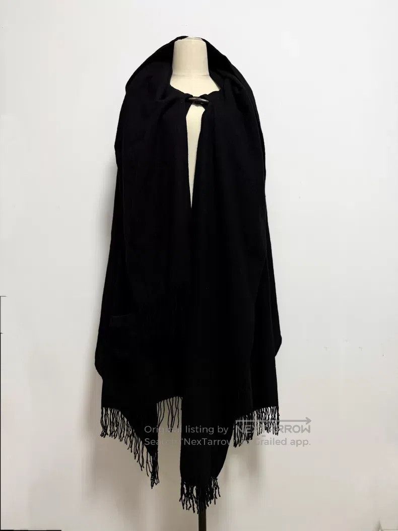 Yohji Yamamoto Yohji Yamamoto size os Black wool Cape Size US M / EU 48-50 / 2 - 1 Thumbnail
