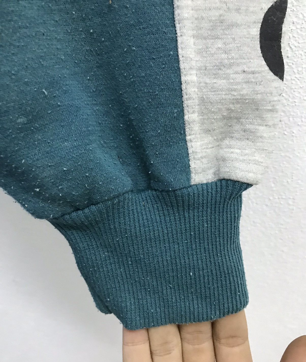 Japanese Brand × Vintage Vintage Nicola Valentino Italy Sweatshirt Size US L / EU 52-54 / 3 - 7 Thumbnail