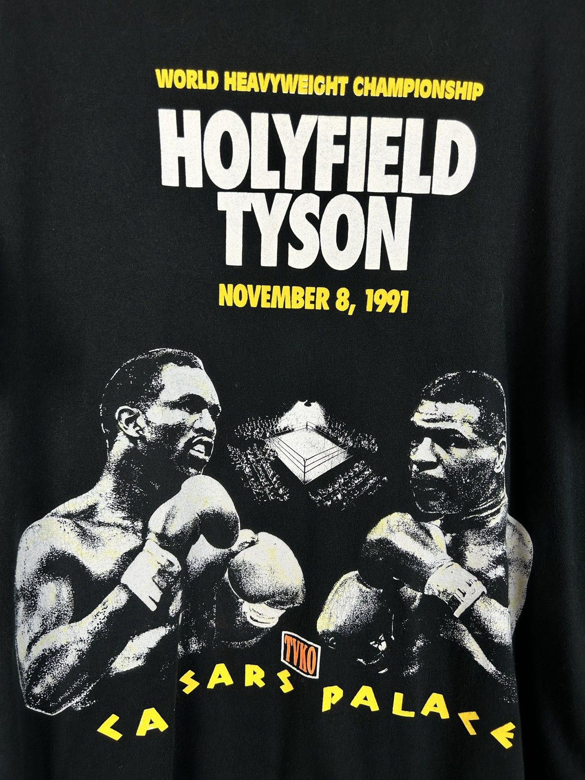 Vintage 90s Vintage Holyfield vs Tyson 1991 Boxing T-Shirt Black XL Size US XL / EU 56 / 4 - 2 Thumbnail