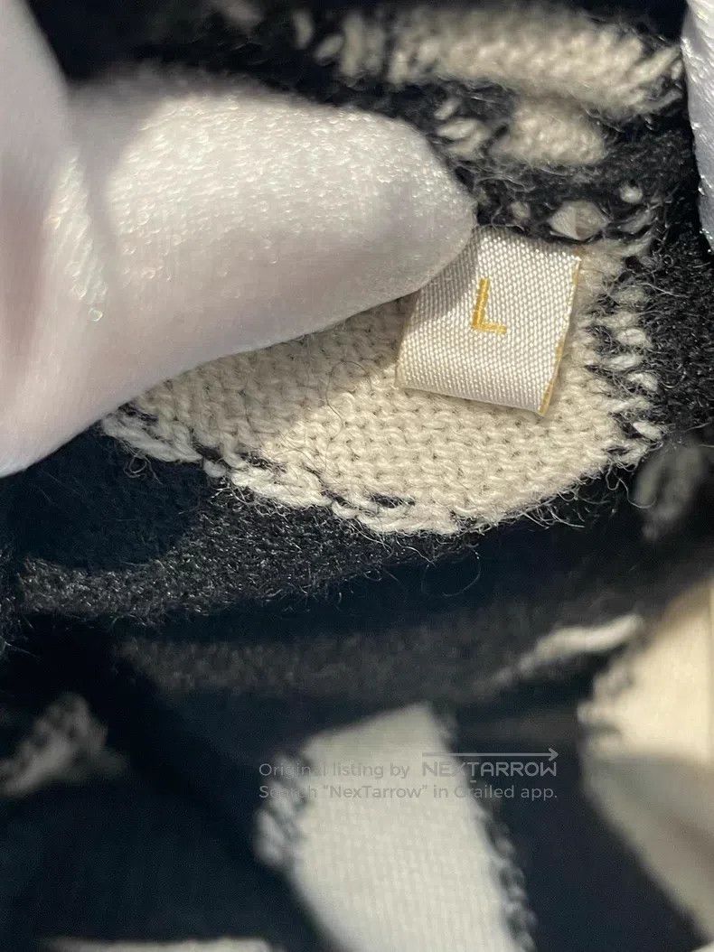 Valentino Valentino Black and white cashmere long-sleeved sweater ca Size L / US 10 / IT 46 - 7 Thumbnail