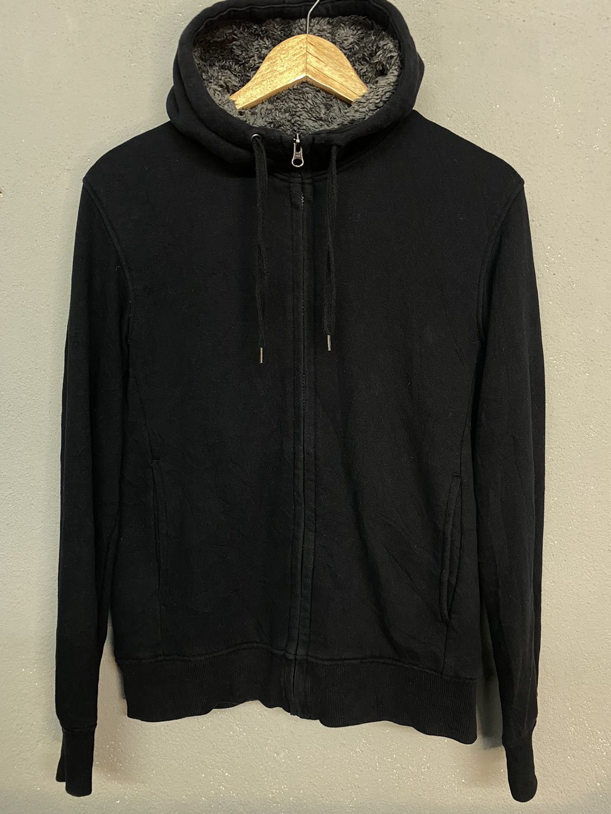 Uniqlo uniqlo fleece zip up hoodie Size US S / EU 44-46 / 1 - 1 Thumbnail