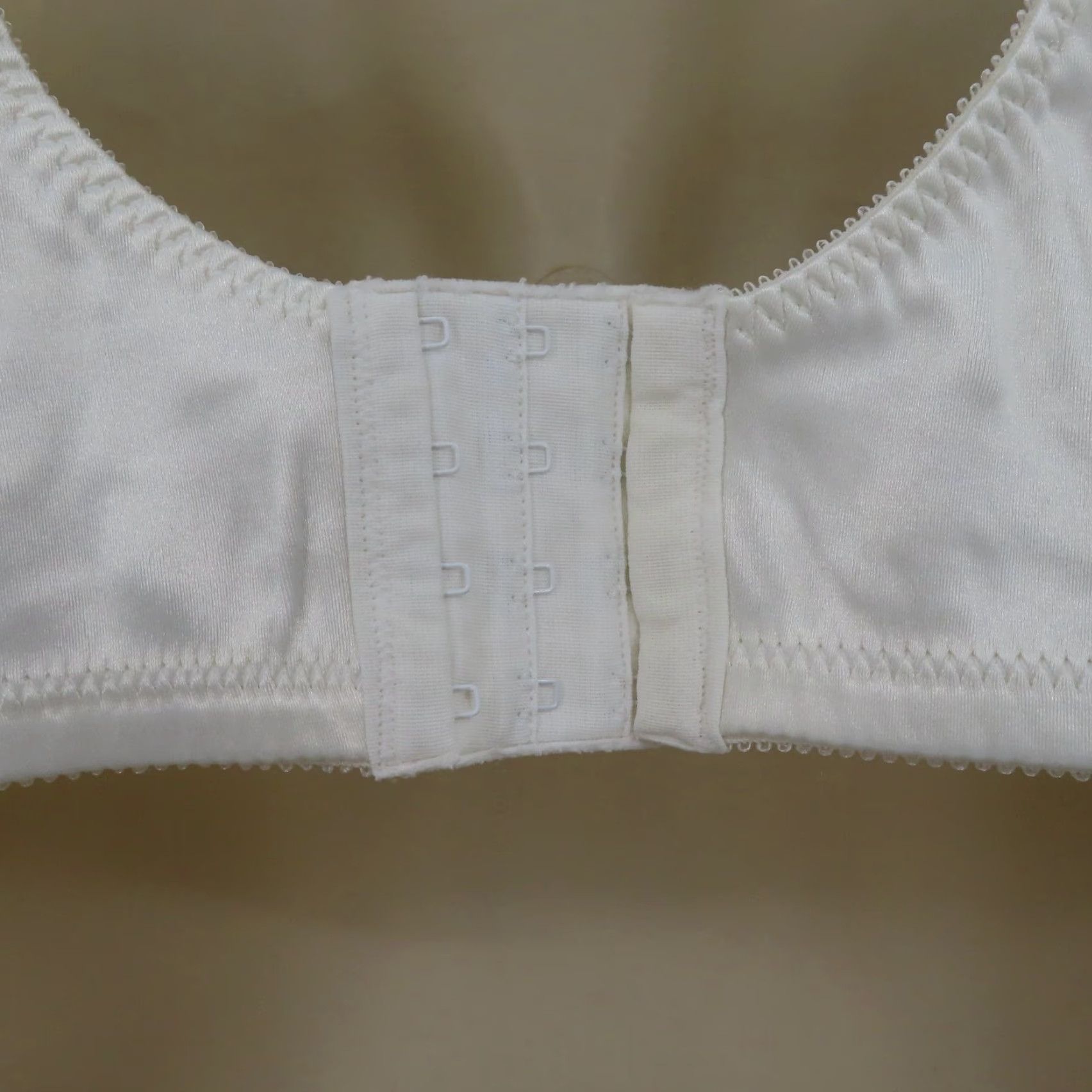 Vintage Bali 40D Double Support Wire Free Wireless Bra 3820 Solid White Bow Wide Straps Size ONE SIZE - 6 Thumbnail