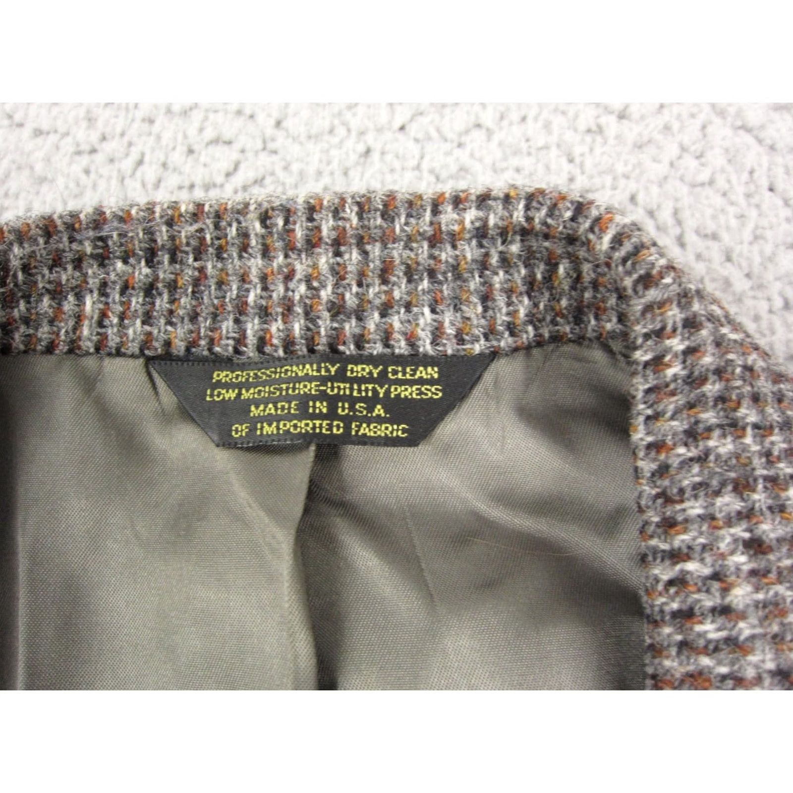 Harris Tweed VINTAGE Harris Tweed Jacket Mens L 44 Gray Scottish Wool Blazer USA Herringbone Size 42R - 3 Thumbnail