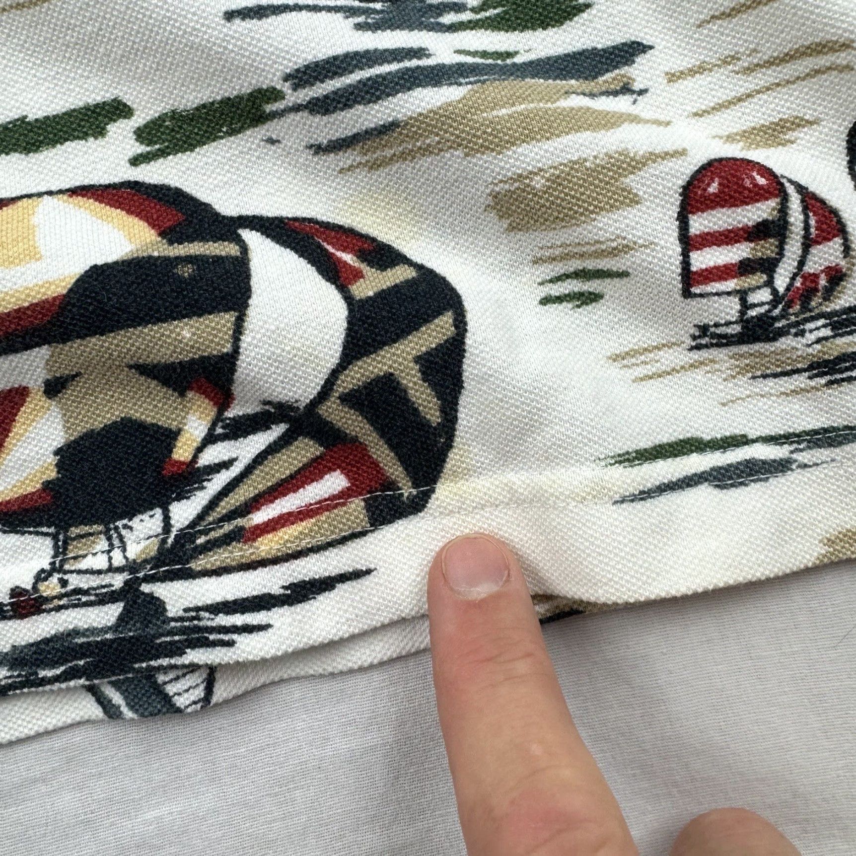 Vintage VINTAGE Knights Of Round Table Polo Shirt Adult Large White Sailing Print 90s Mens Polo Large White Sailing Print 90s Size US L / EU 52-54 / 3 - 2 Thumbnail