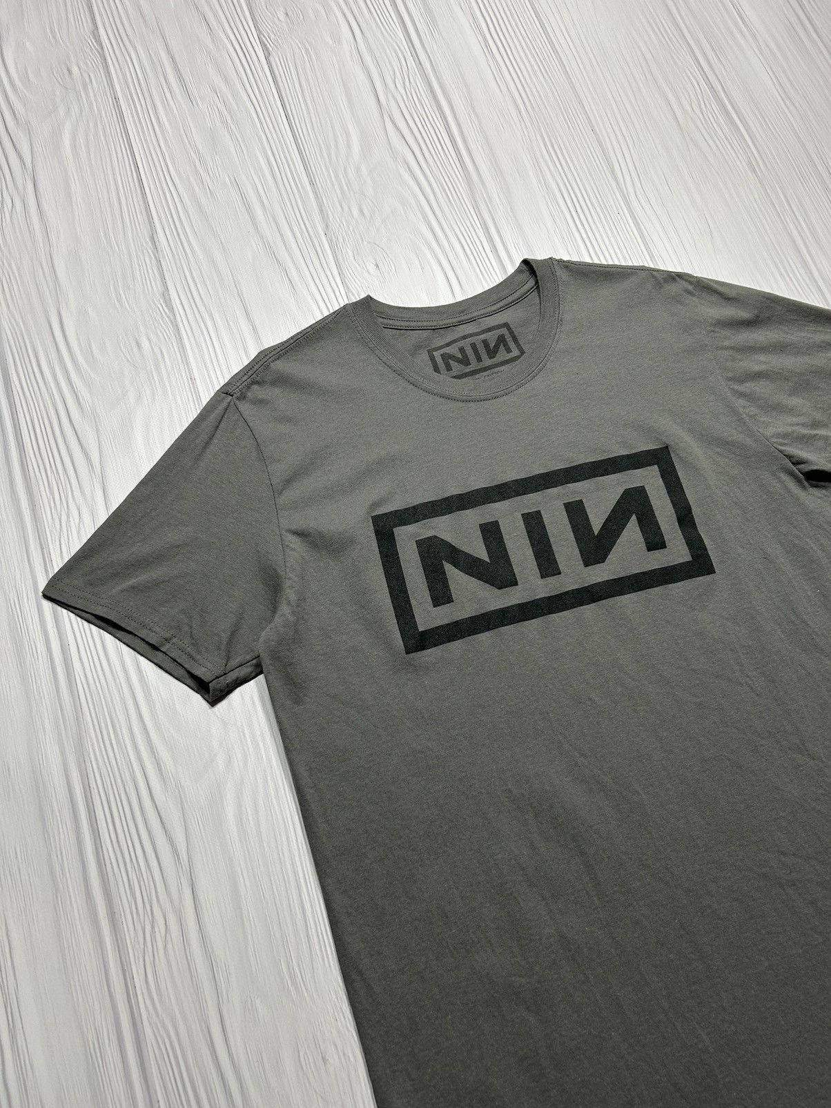 Band Tees Vintage Style NIN Nine Inch Nails Band T-Shirt Size US L / EU 52-54 / 3 - 3 Thumbnail