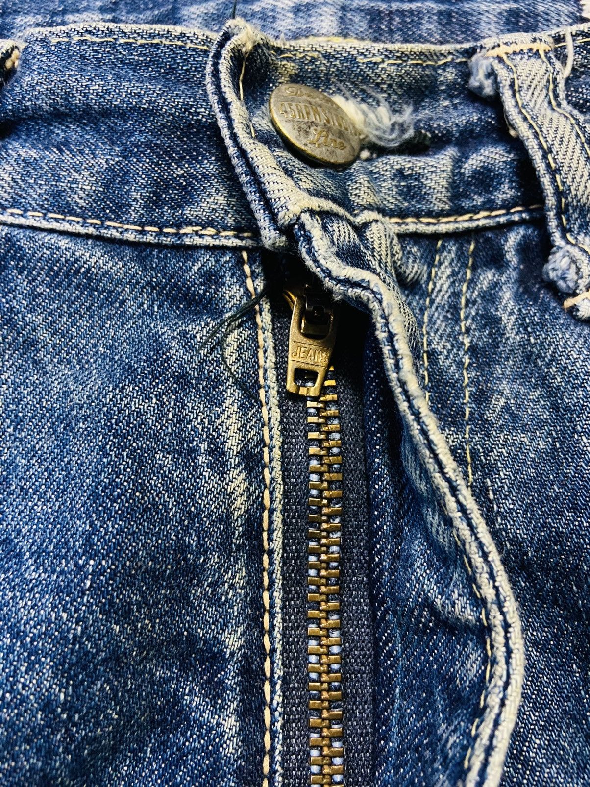 45rpm Vintage 45 RPM Distressed Jeans Size US 28 / EU 44 - 11 Thumbnail