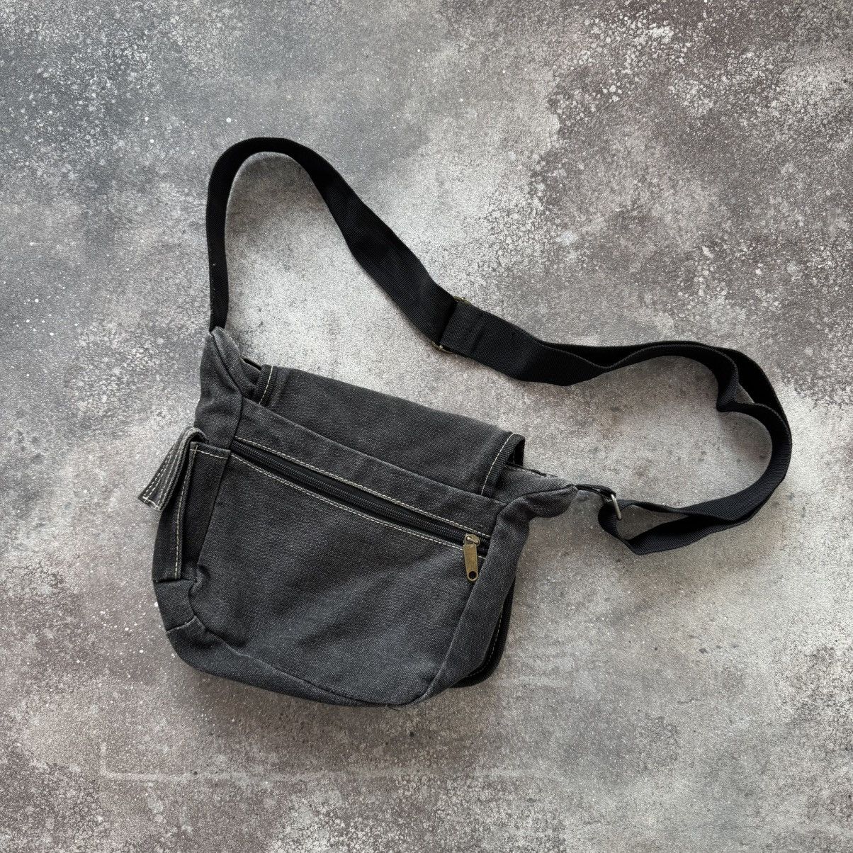 If Six Was Nine Vintage Diesel 2000’s Style Y2K Grunge Punk Crossbody Bag Size ONE SIZE - 9 Thumbnail