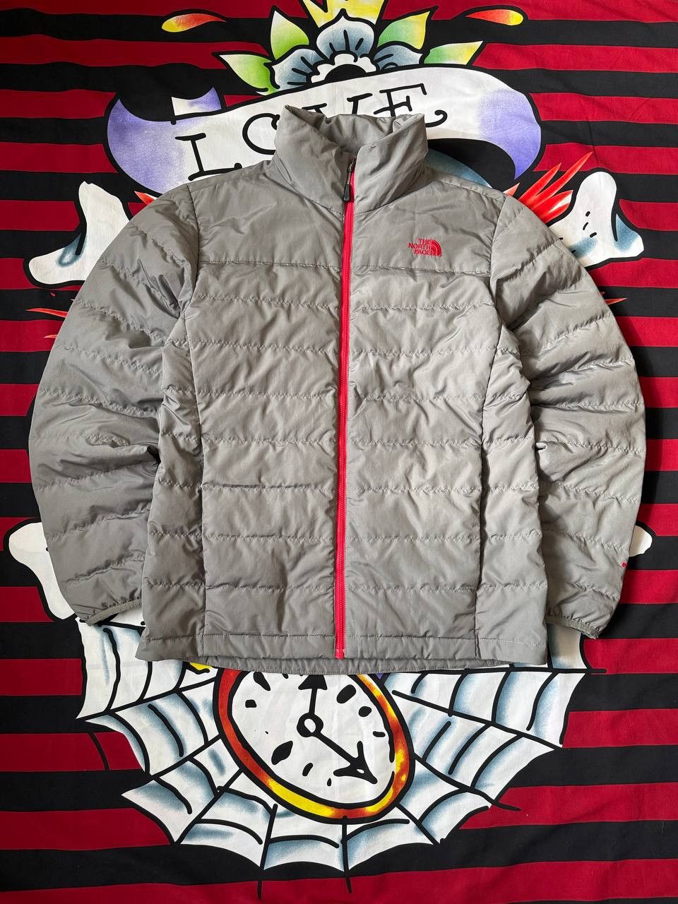 The North Face The North Face 550 light puffer jacket in grey Size US S / EU 44-46 / 1 - 1 Thumbnail