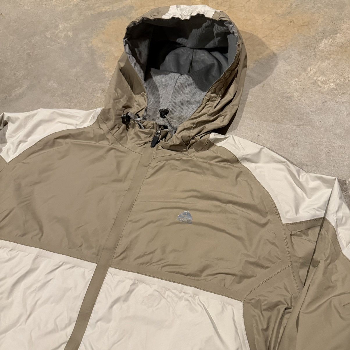 Nike ACG Vtg 2000s Nike ACG Outer Layer 3 Shell Parka Jacket Beige Size US XXL / EU 58 / 5 - 3 Thumbnail