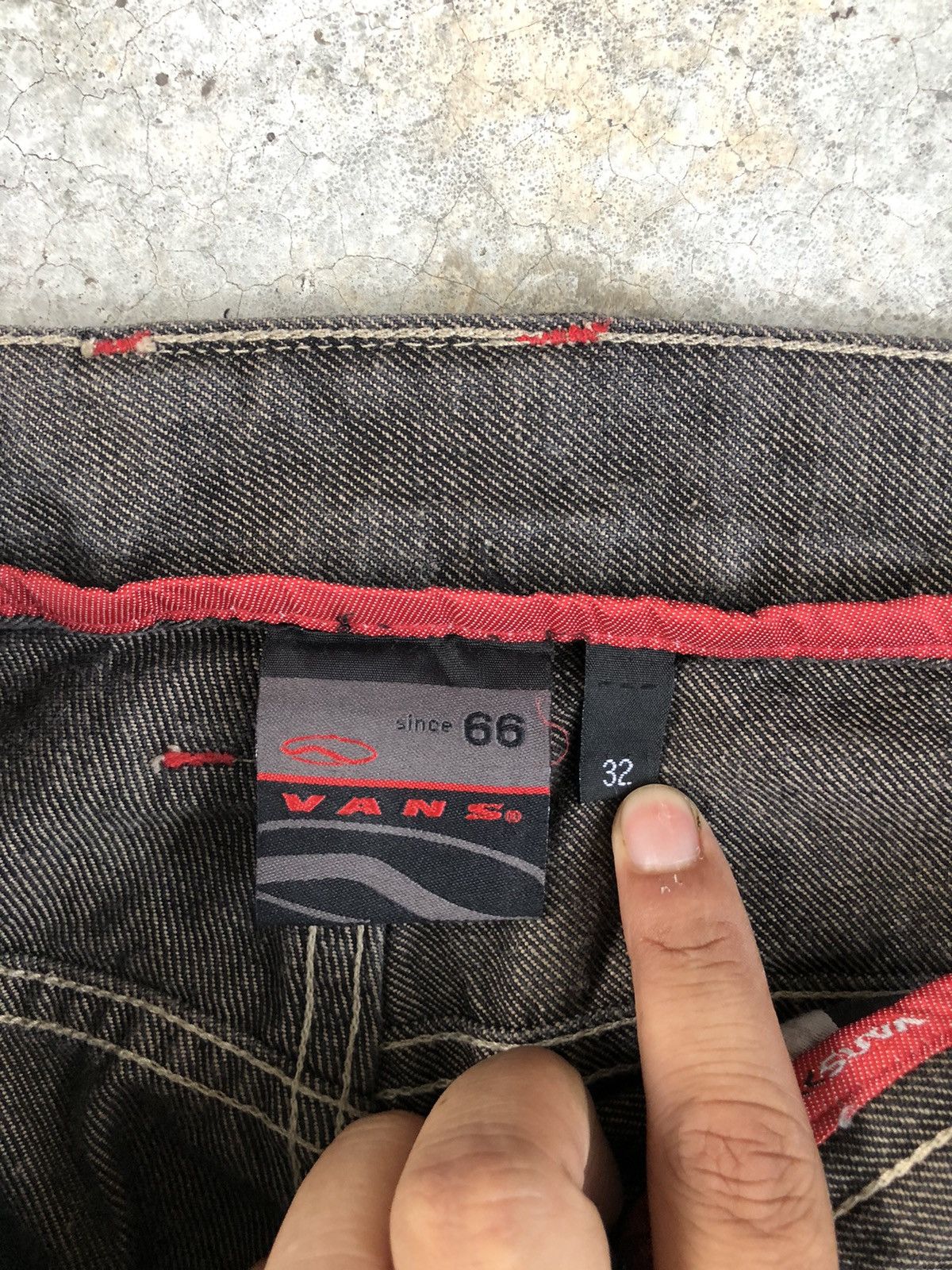 Vintage Baggy Jeans Vans Distressed Jeans Hip Hop Carpenter Size US 32 / EU 48 - 15 Thumbnail