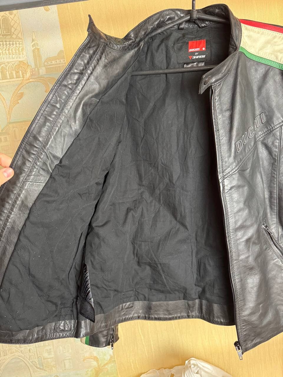 Dainese DUCATI LETHER JACKET Size US L / EU 52-54 / 3 - 6 Thumbnail