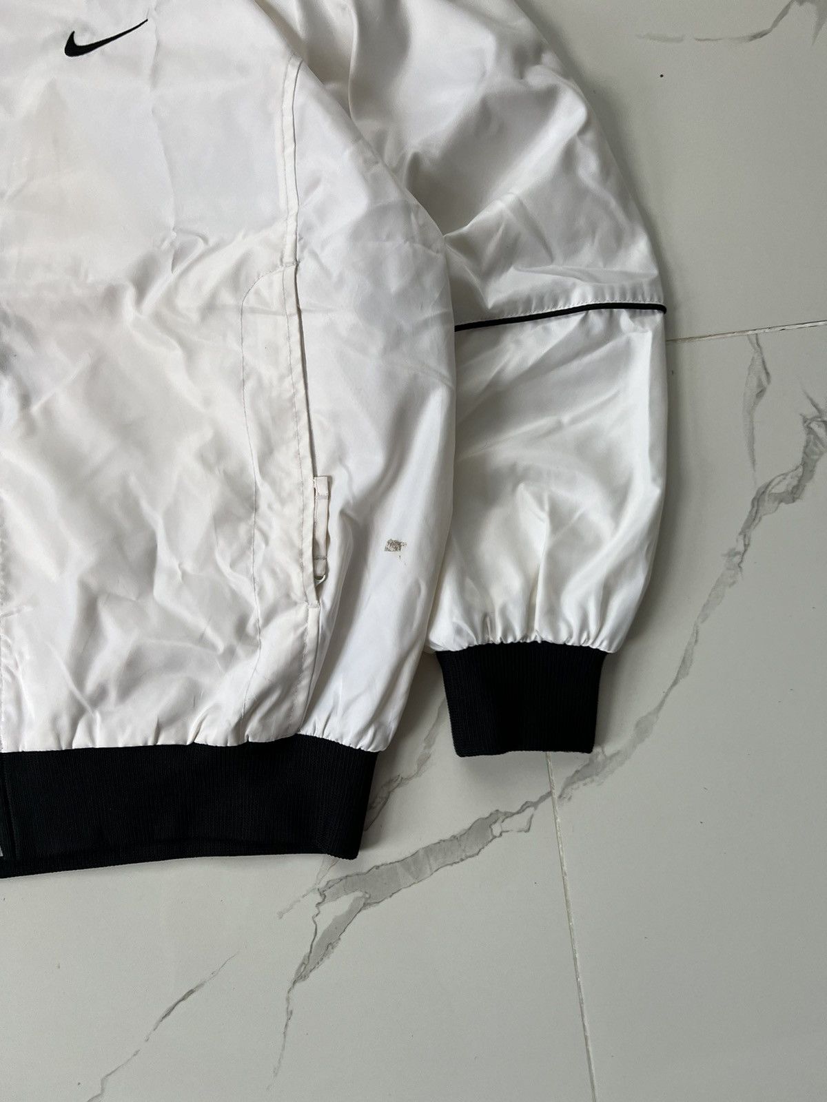 Nike 90’s NIKE SWOOSH LOGO BOMBER JACKET Y2K RETRO Size US L / EU 52-54 / 3 - 2 Thumbnail