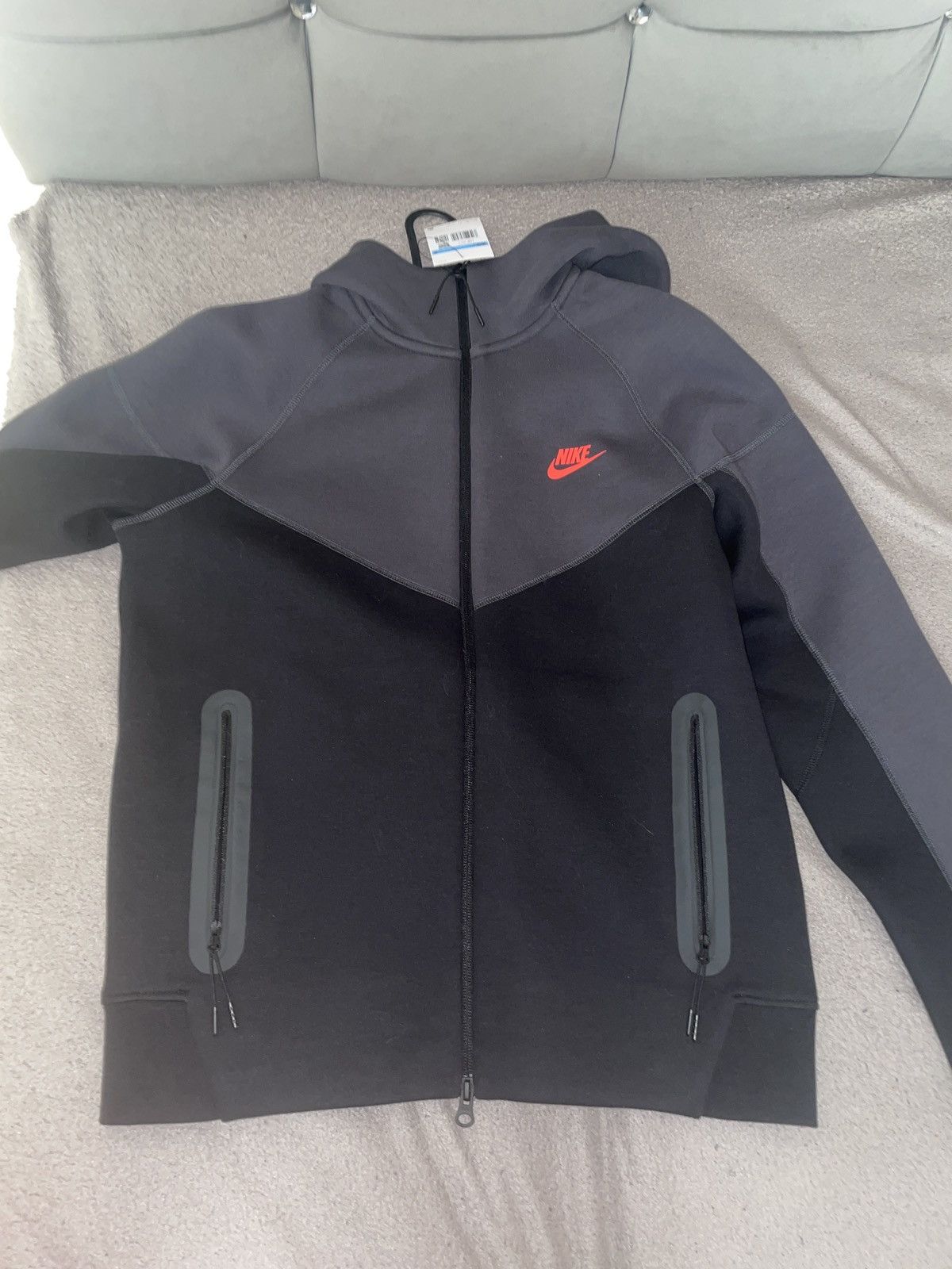 Nike Nike Tech Hoodie Crimson Size US M / EU 48-50 / 2 - 1 Thumbnail