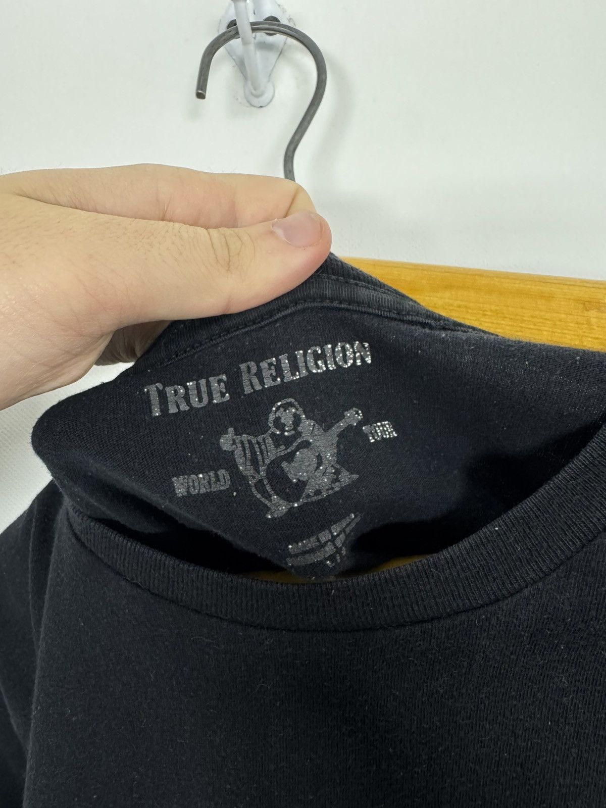 True Religion Vintage Y2k True Religion Big Logo T-Shirt Size US L / EU 52-54 / 3 - 10 Thumbnail